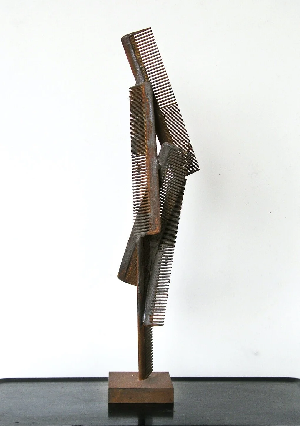 COMB TOWER Bronze | 152”x 14”x 24”, 2000 Estate