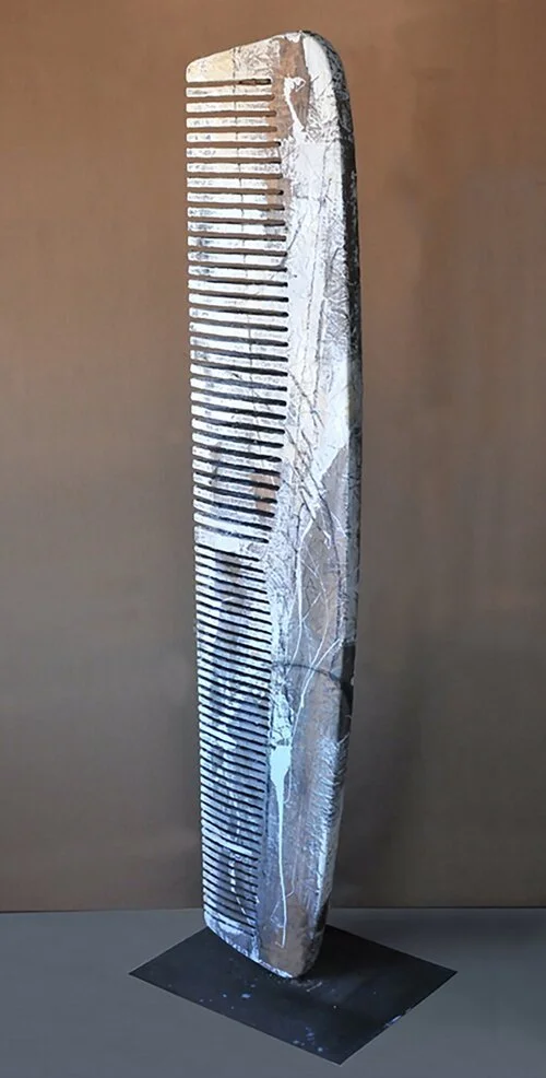 COMB, 2000 
Wood, metal, acrylic on canvas, 68″ x 14″ x 2″ Provenance: 
Black & White Gallery / Project Space, 2025 
Janet Lehr Gallery, Easthampton, NY, 2018 
OK Harris Works of Art, NYC, 2002