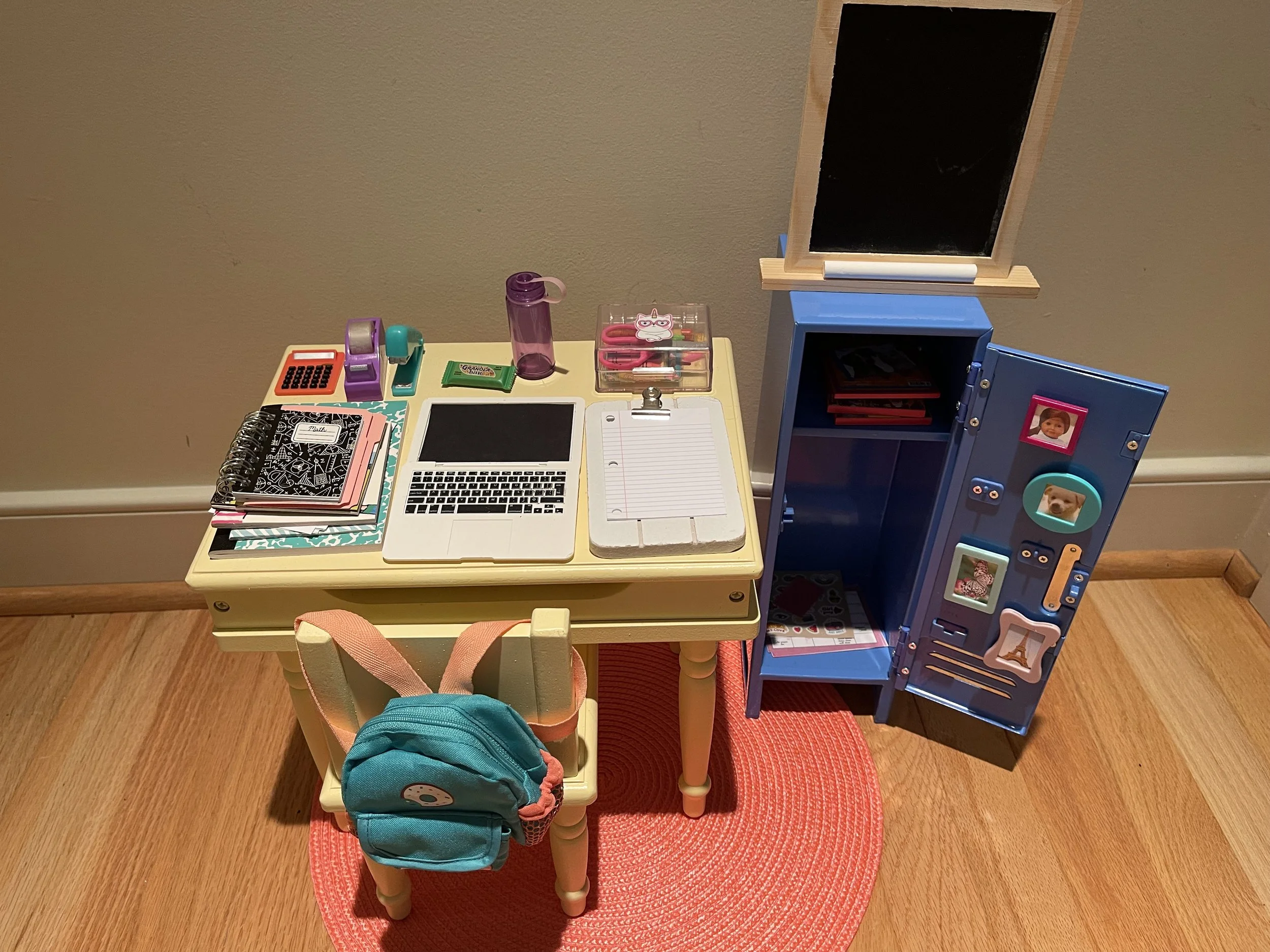 18'' Doll School and Desk Sets (click on picture for more)