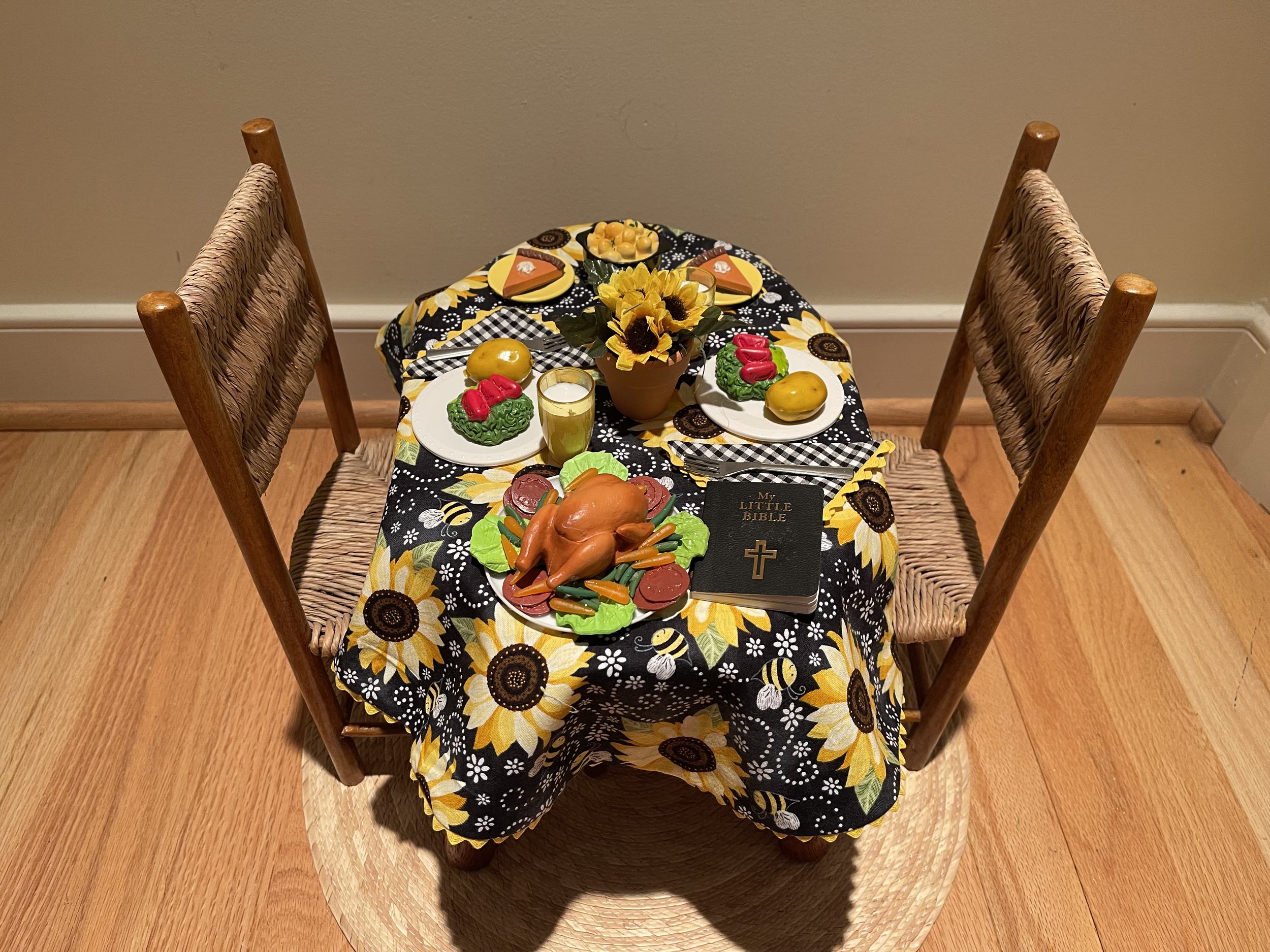This Thanksgiving table for 2 features all the elements of a delicious feast. The tablecloth is reversible. $78