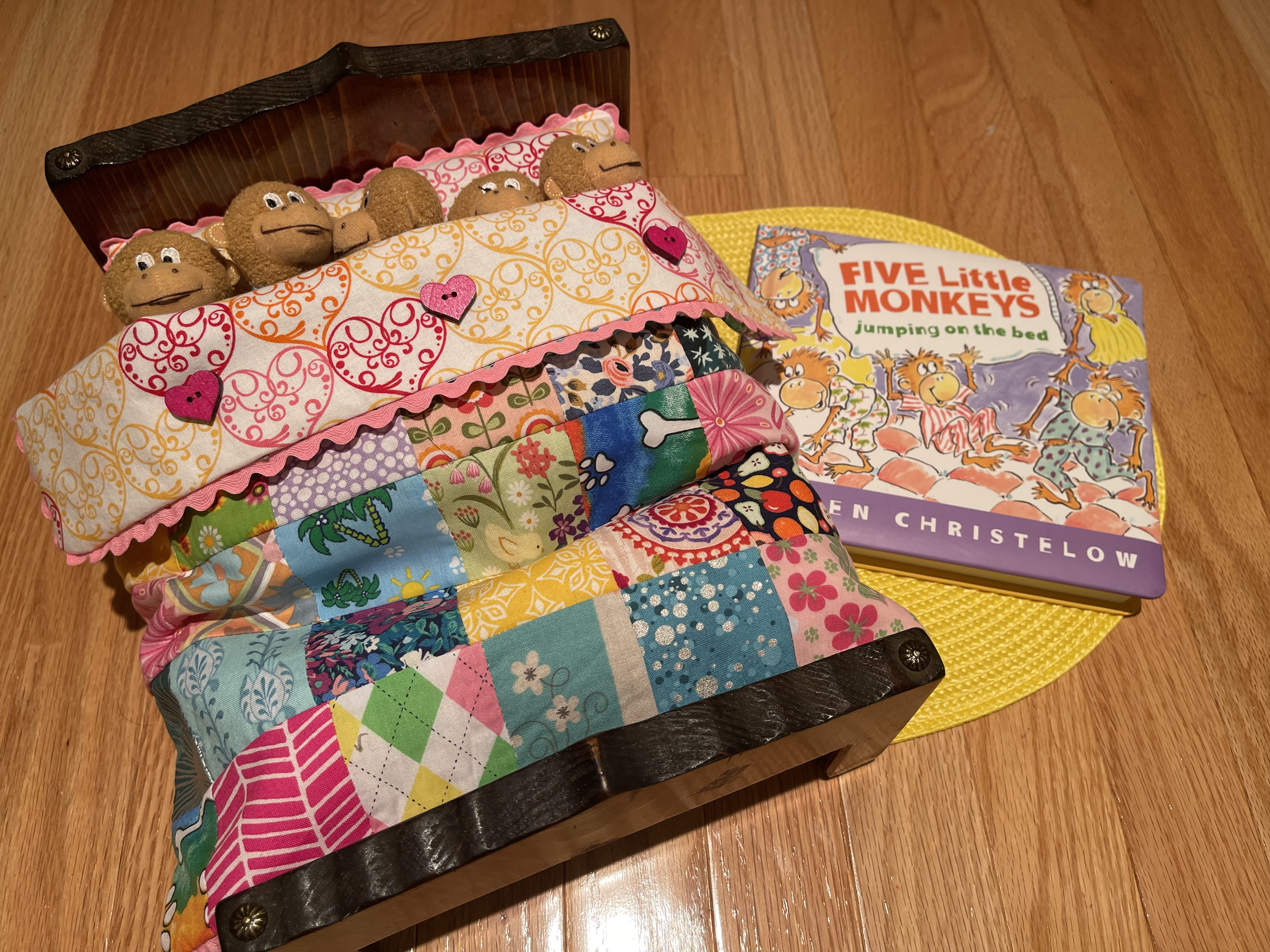 5 Little Monkeys 2 features the 5 monkey, quilt, vintage bed, and book. $78