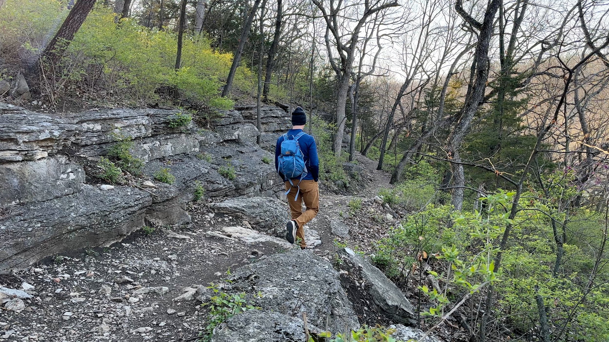 Entering Limestone Bluffs