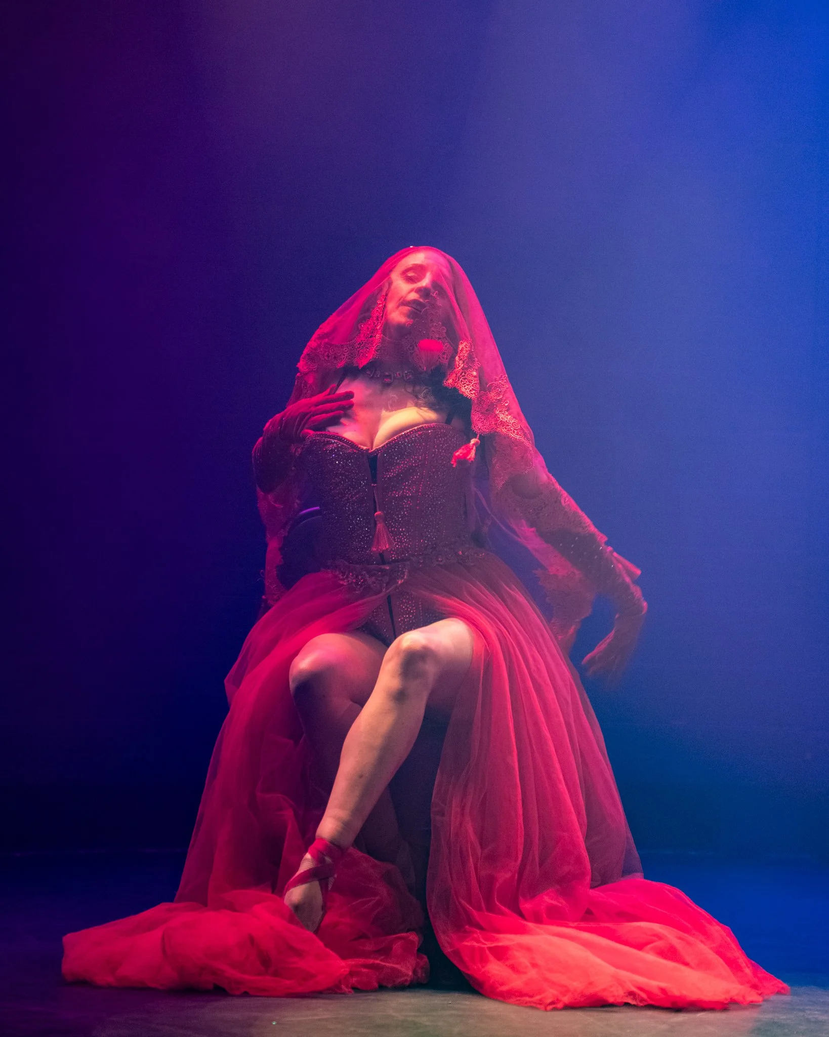 2026-Teaser-Spooky-Valentina (3 of 31).jpg