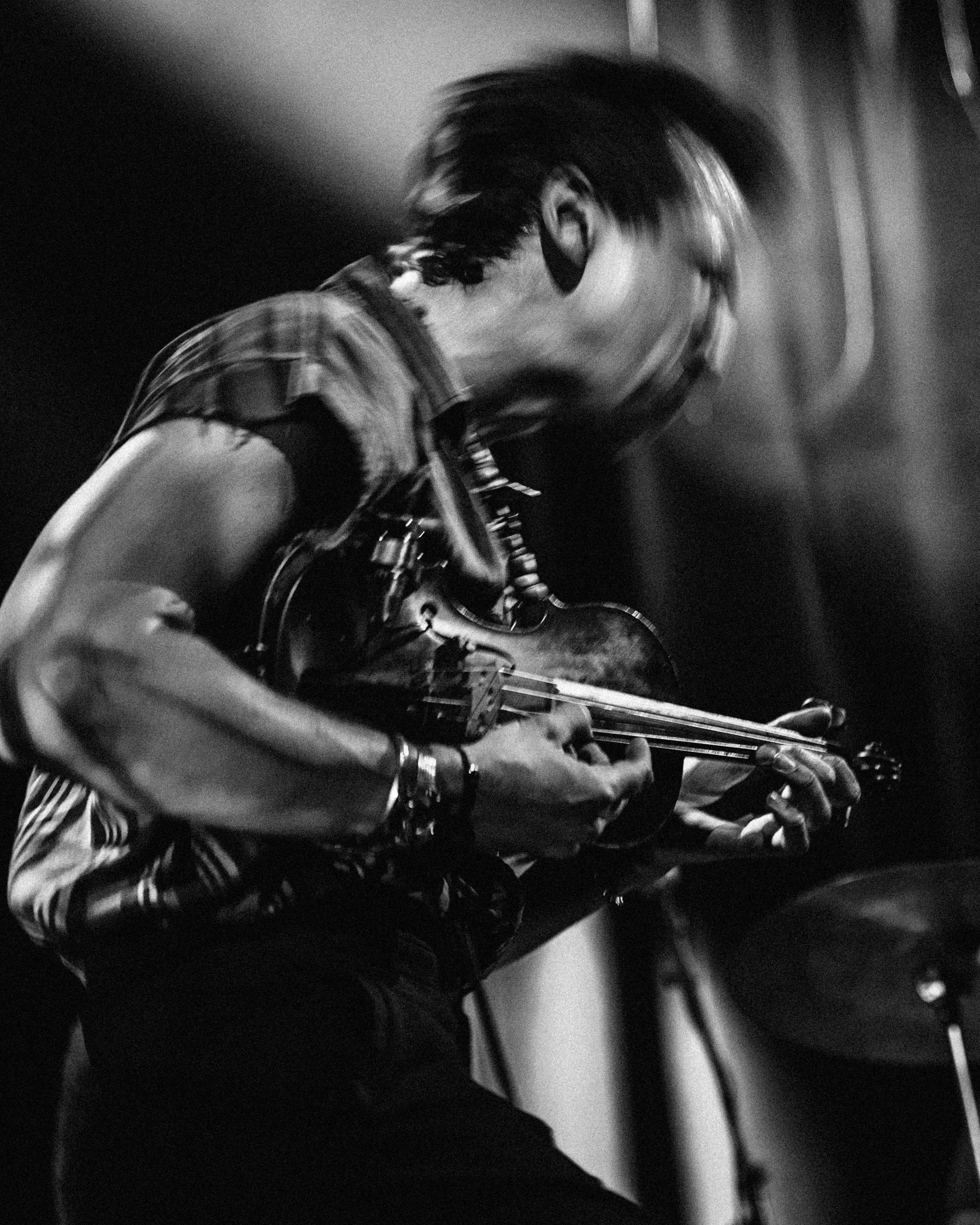 2025-Dec-BeatsAntique (27 of 136).jpg