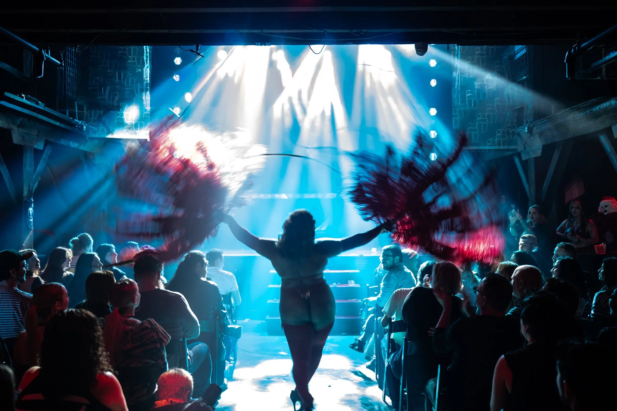 2025-Dec-FreakShowPeepShow (146 of 197).jpg