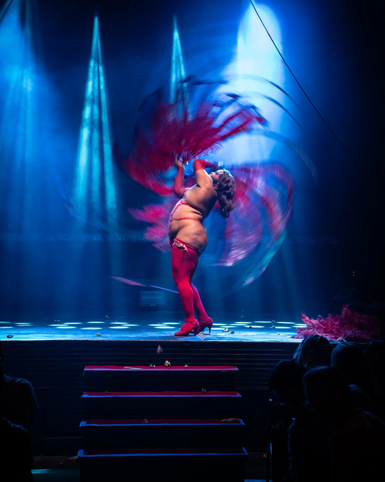 2025-Dec-FreakShowPeepShow (141 of 197).jpg