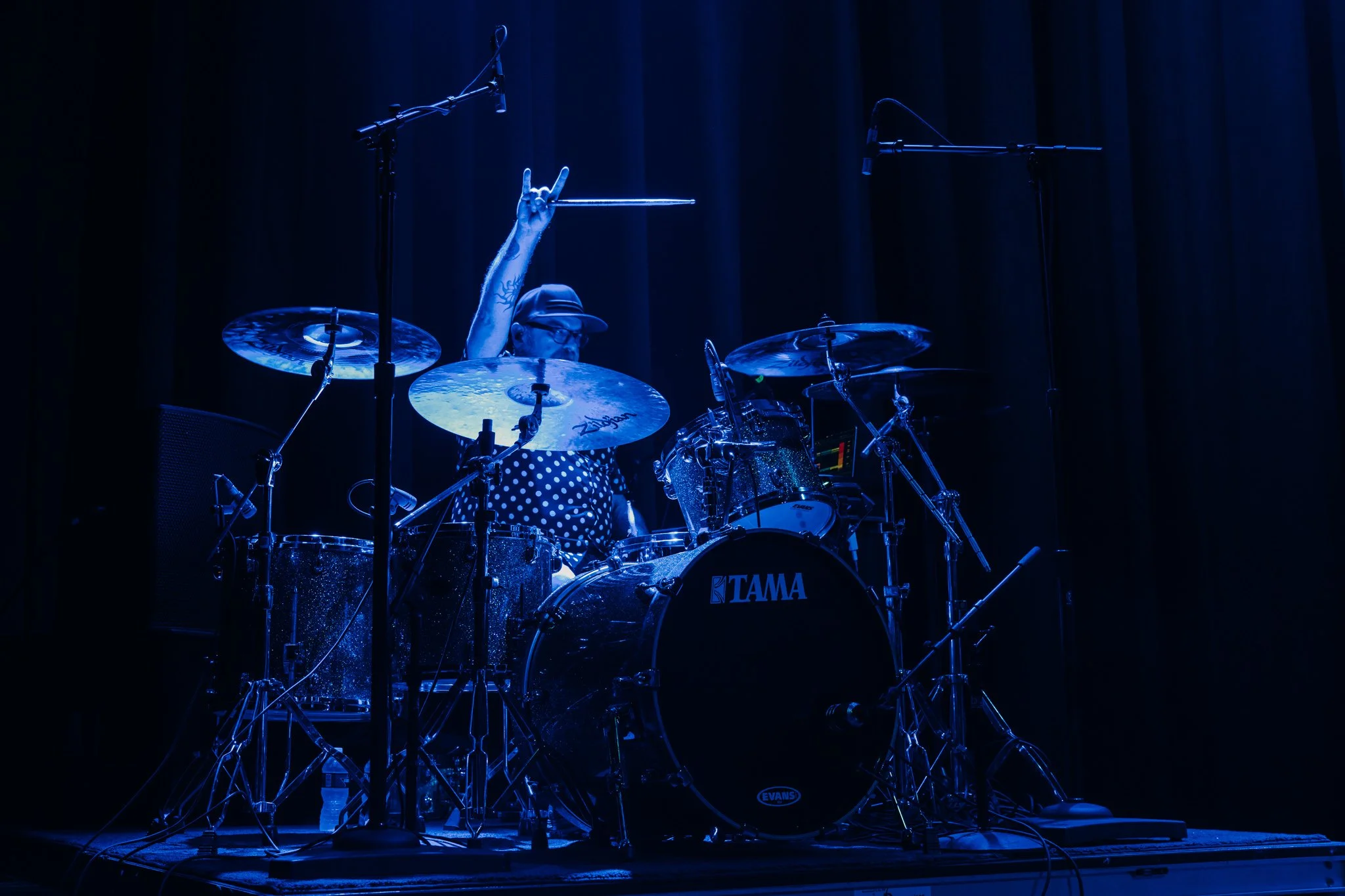 2025-Dec-BeatsAntique (72 of 136).jpg