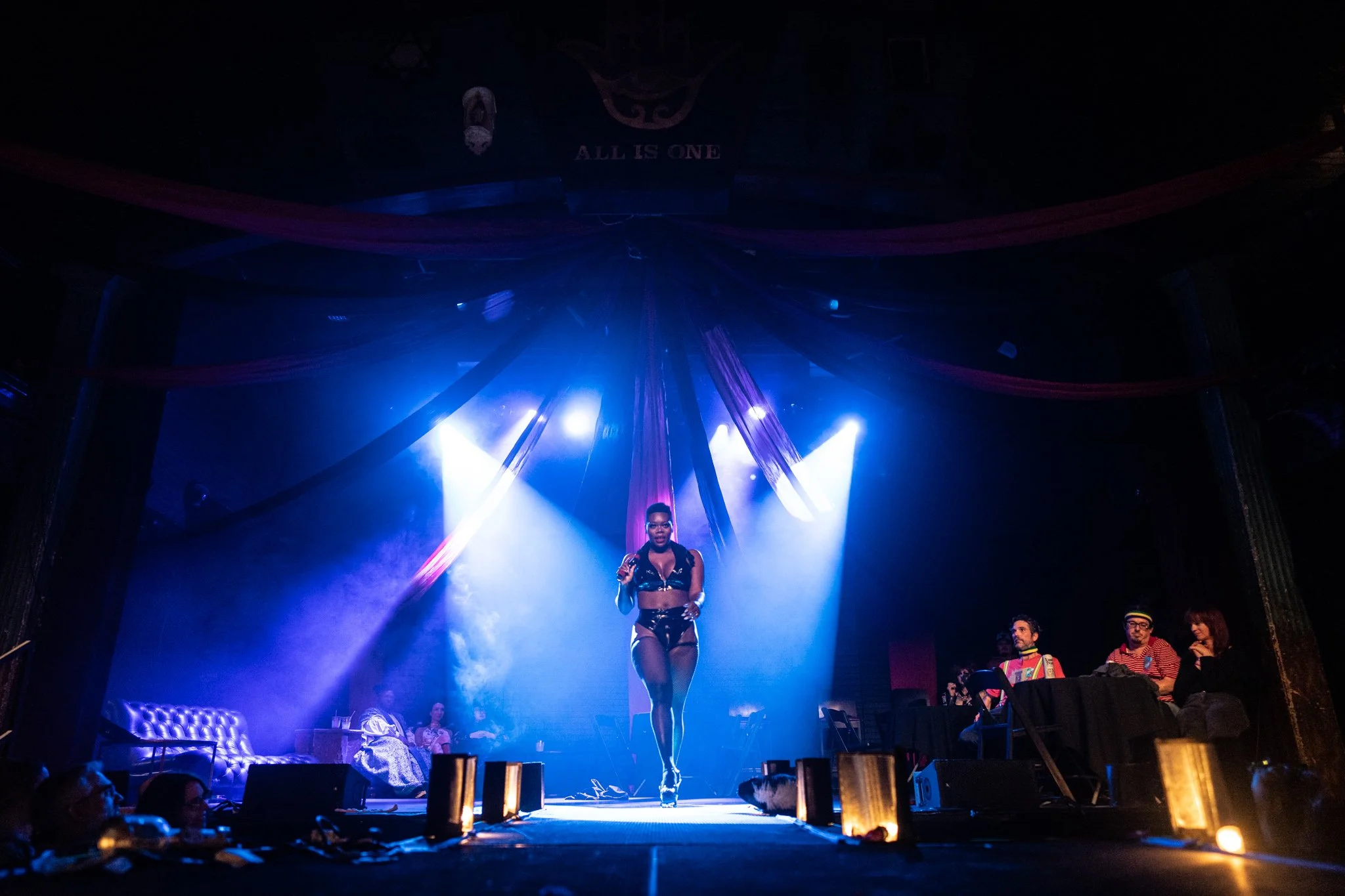 2026-Jan-NoRingCircus-Show (226 of 277).jpg