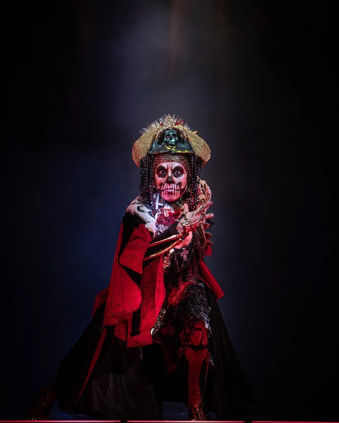 @redrumperformanceart - Performing at Devils Night - Joy Theater - Oct 2025

#redrumperformanceart #burlesque #burlyq #darrellmillerphotography #devilsnight #exported #frenchquarter #halloween #joytheater #neworleans #nola #postframe #showgirl #sony 