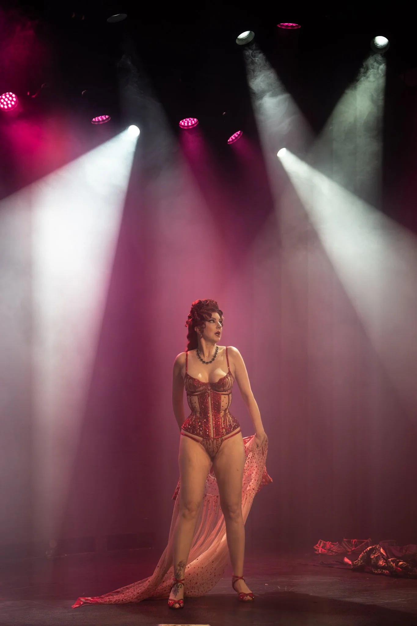 2026-Teaser-Spooky-EdieEdison (12 of 28).jpg