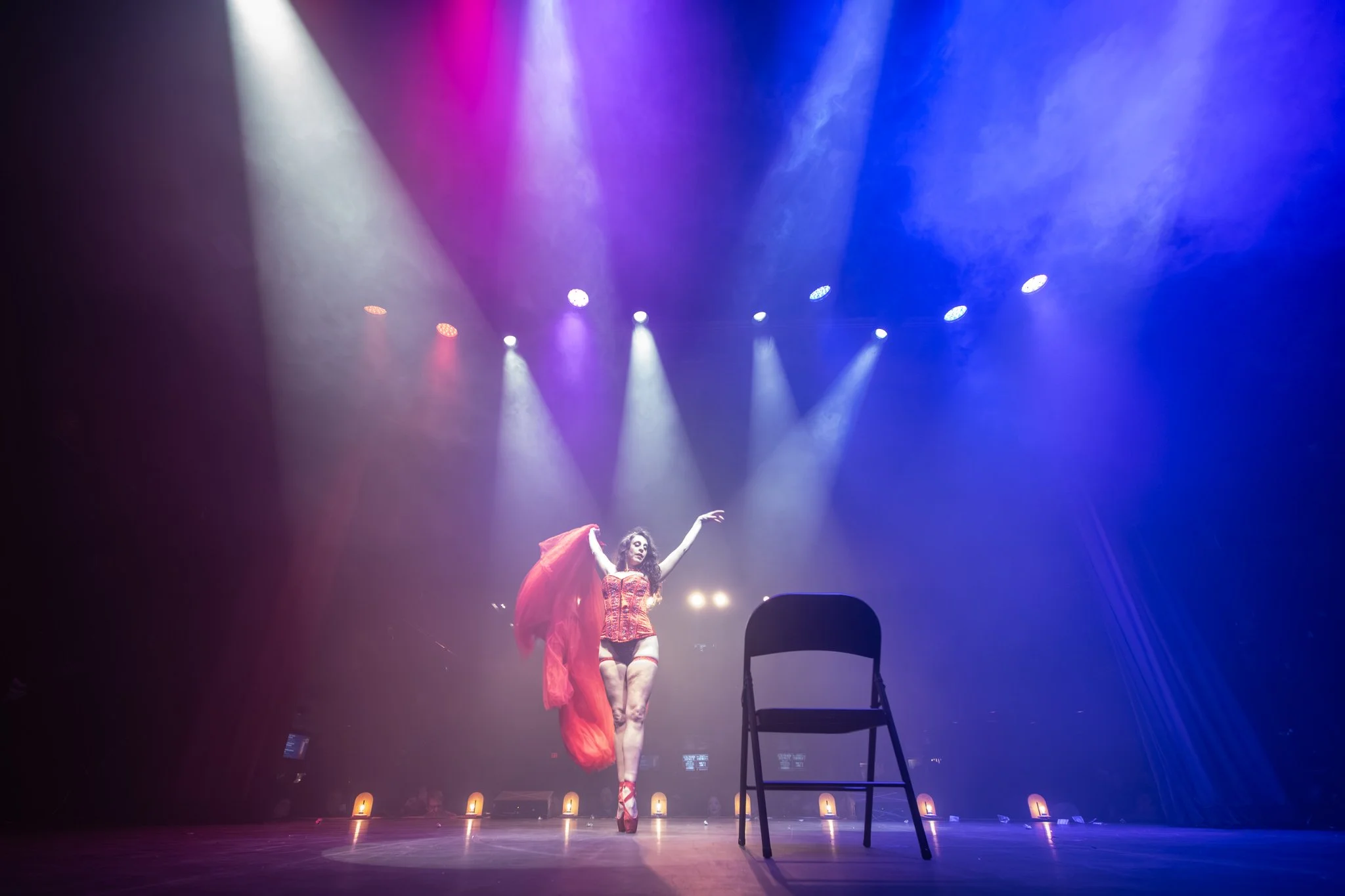 2026-Teaser-Spooky-Valentina (21 of 31).jpg