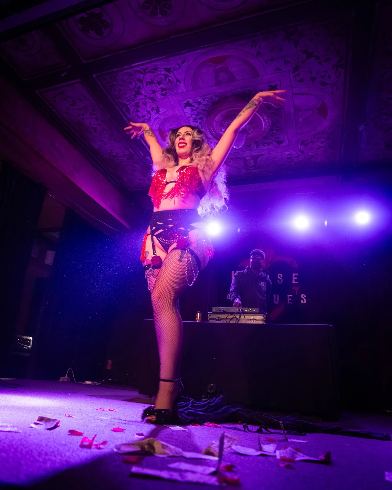 2026-Teaser-RhinestoneRodeo-ValeriaVonVoss (29 of 38).jpg