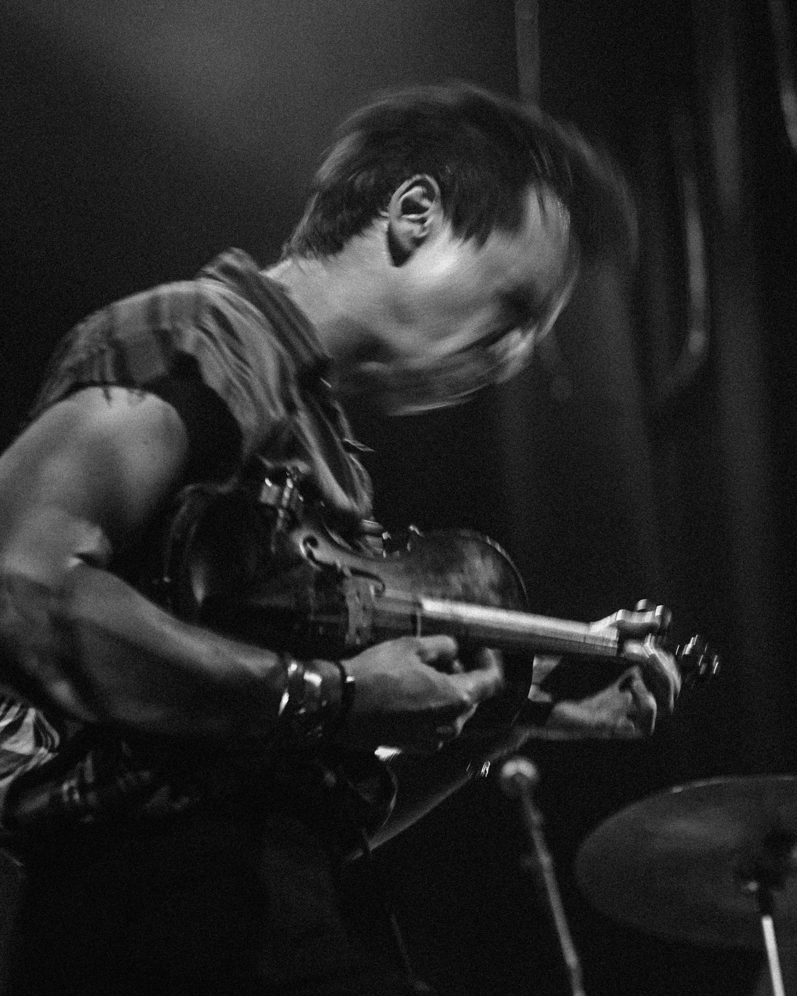 2025-Dec-BeatsAntique (25 of 136).jpg