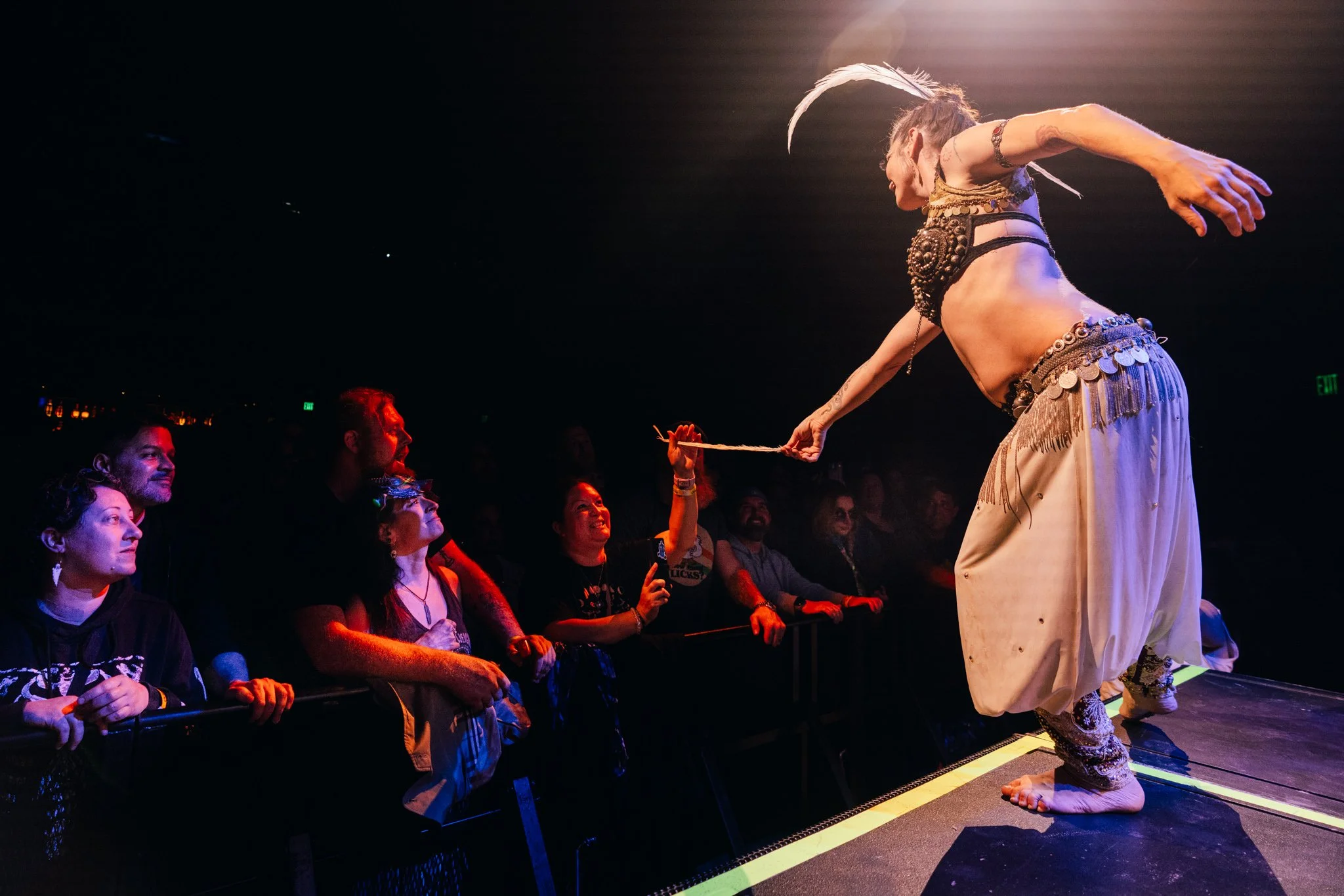 2025-Dec-BeatsAntique (77 of 136).jpg