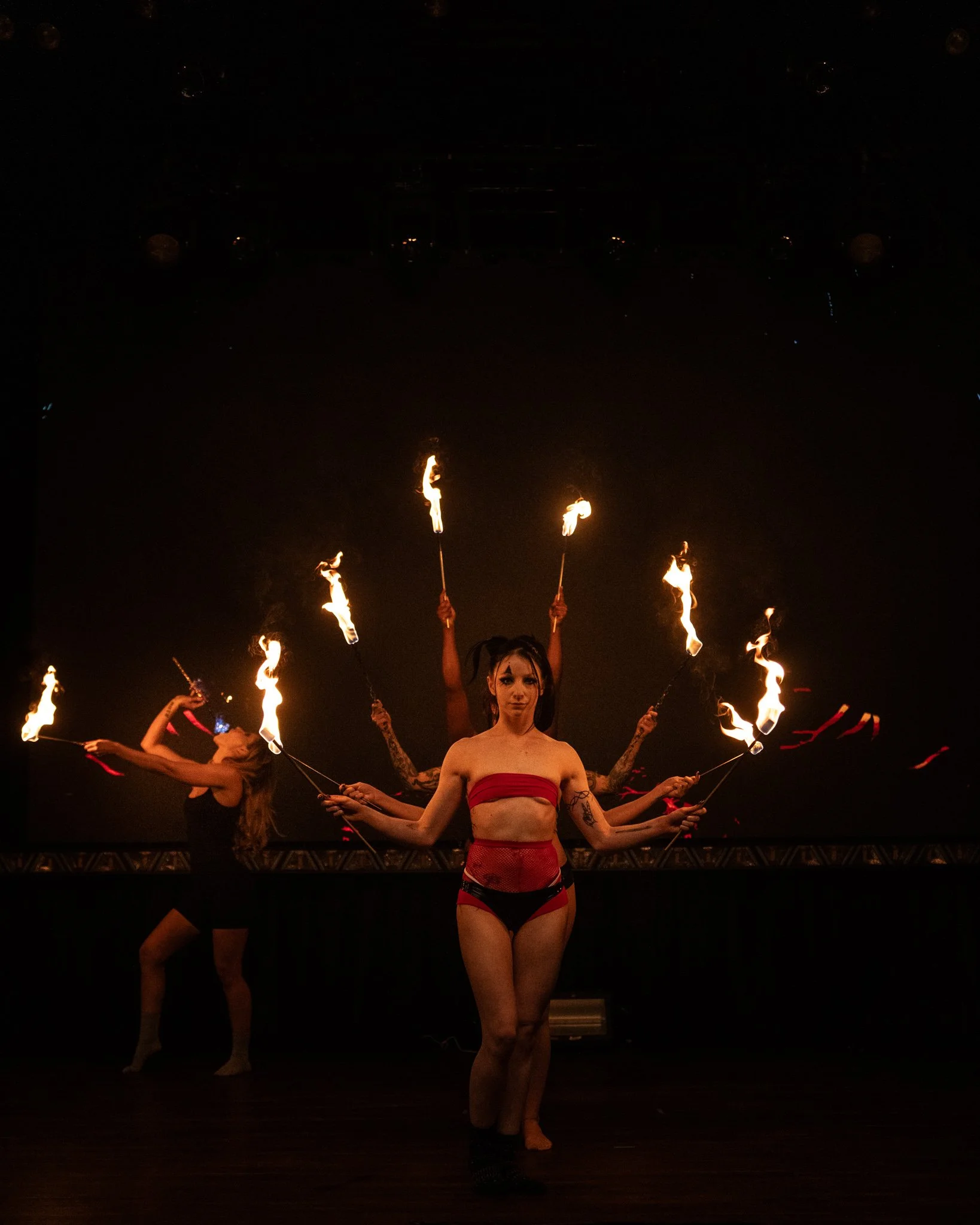 2025-Dec-FreakShowPeepShow (18 of 197).jpg