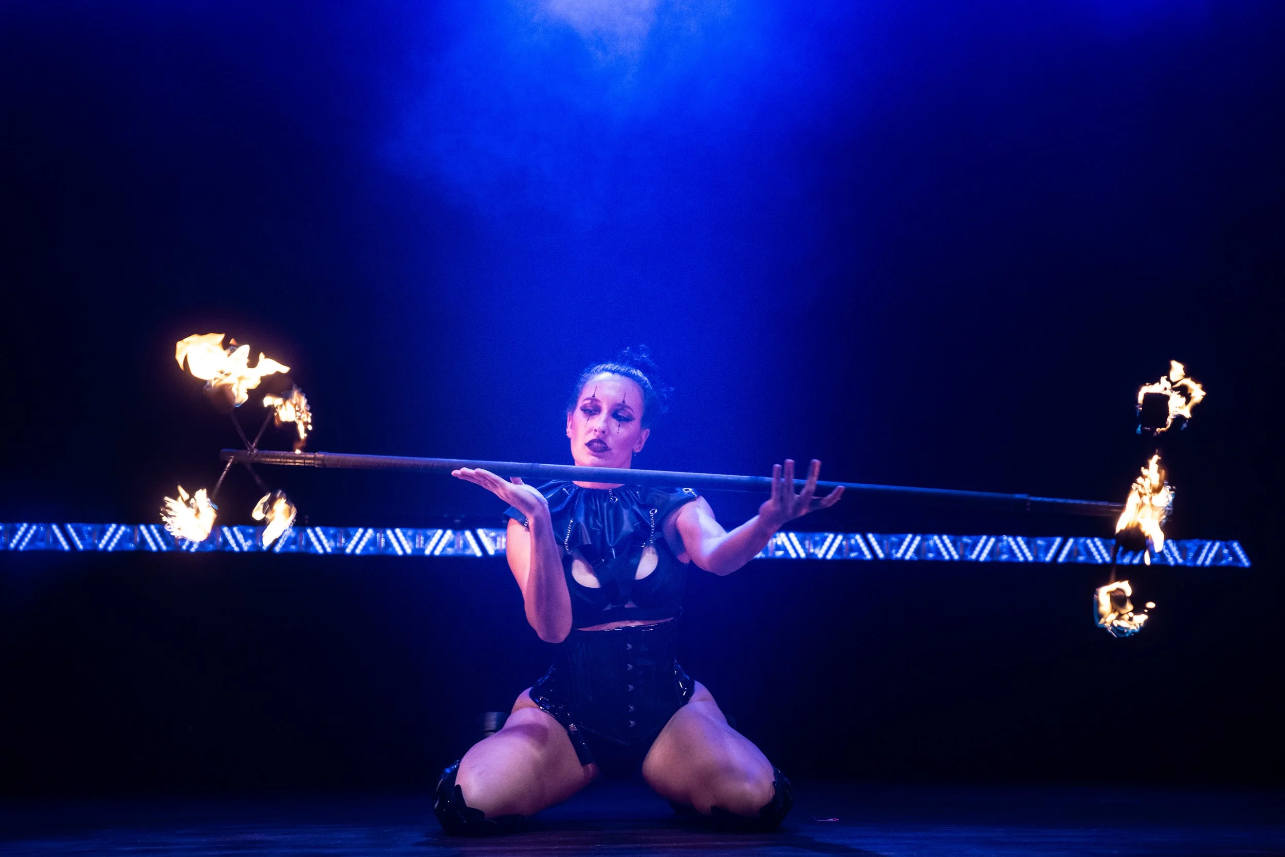 2026-Aug-FreakshowPeepShow-Practice (21 of 65).jpg