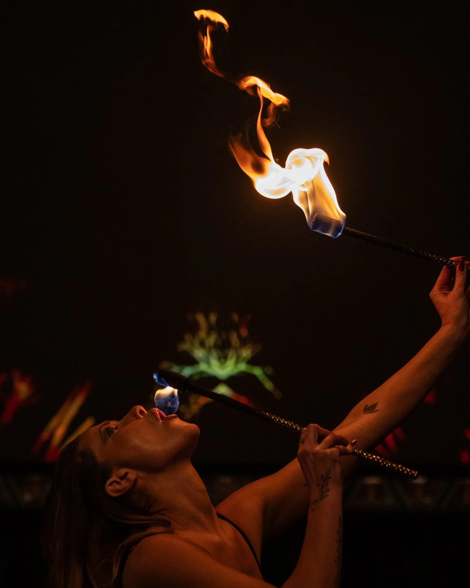 2025-Dec-FreakShowPeepShow (10 of 197).jpg