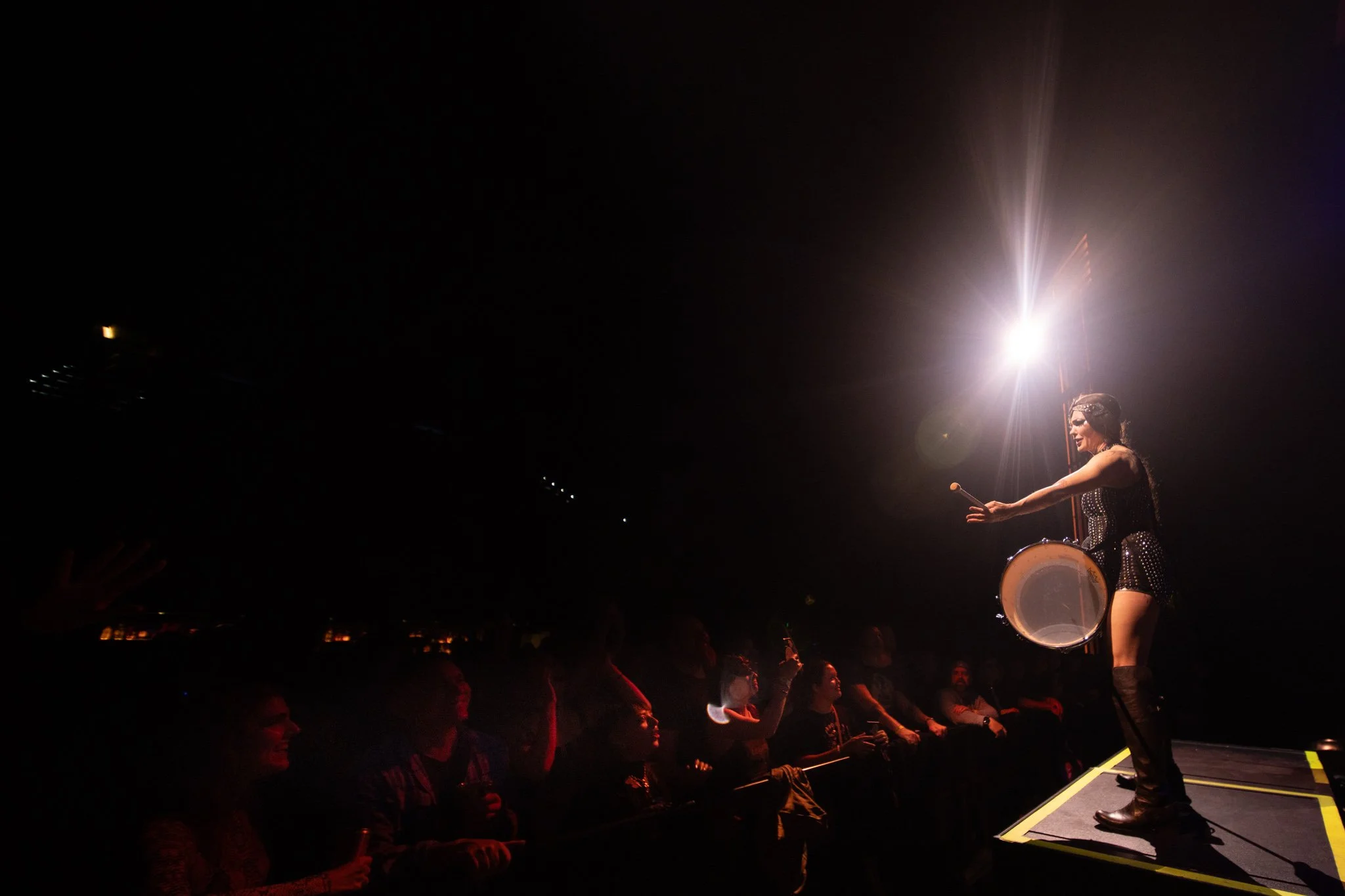 2025-Dec-BeatsAntique (95 of 136).jpg