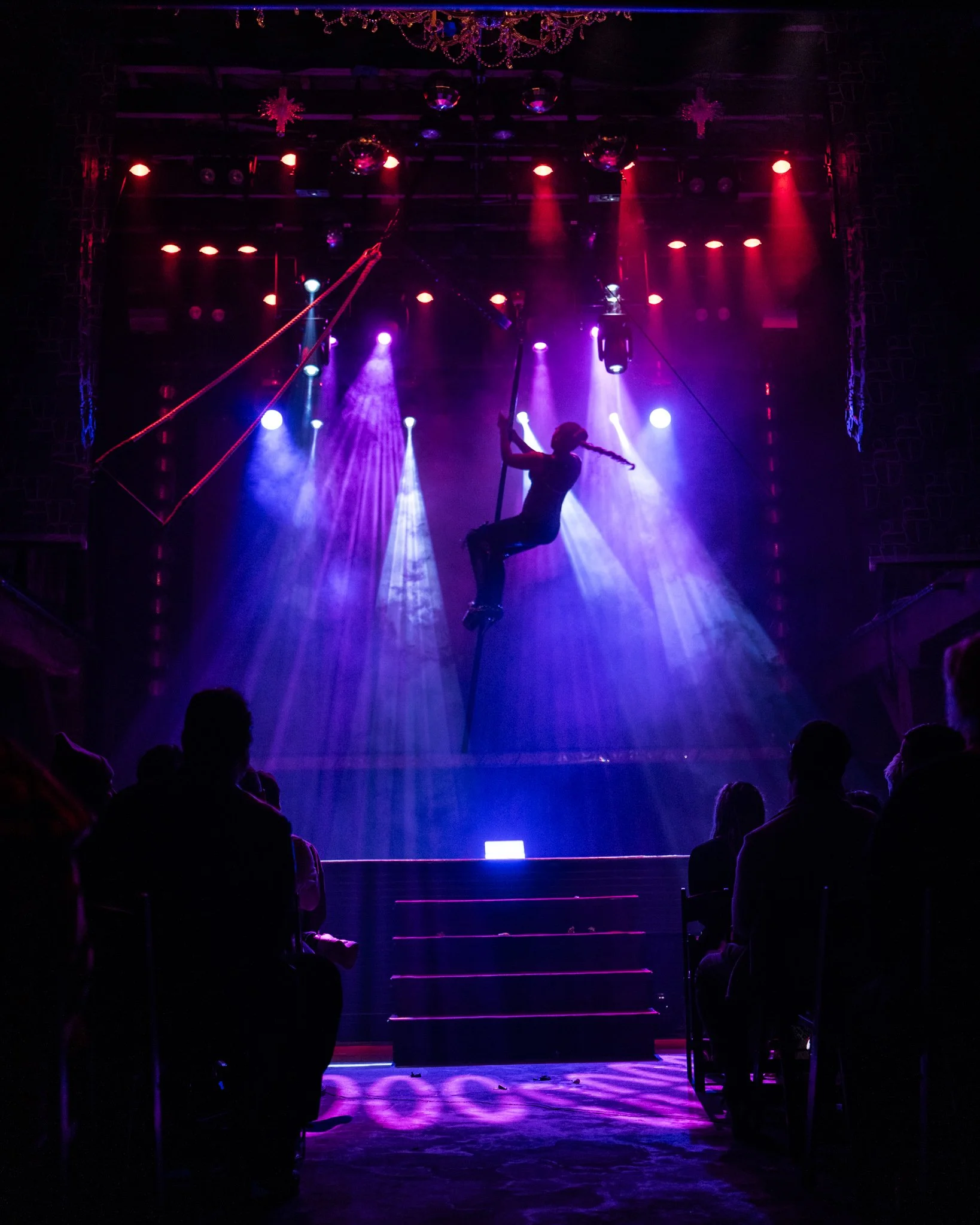 2025-Dec-FreakShowPeepShow (175 of 197).jpg