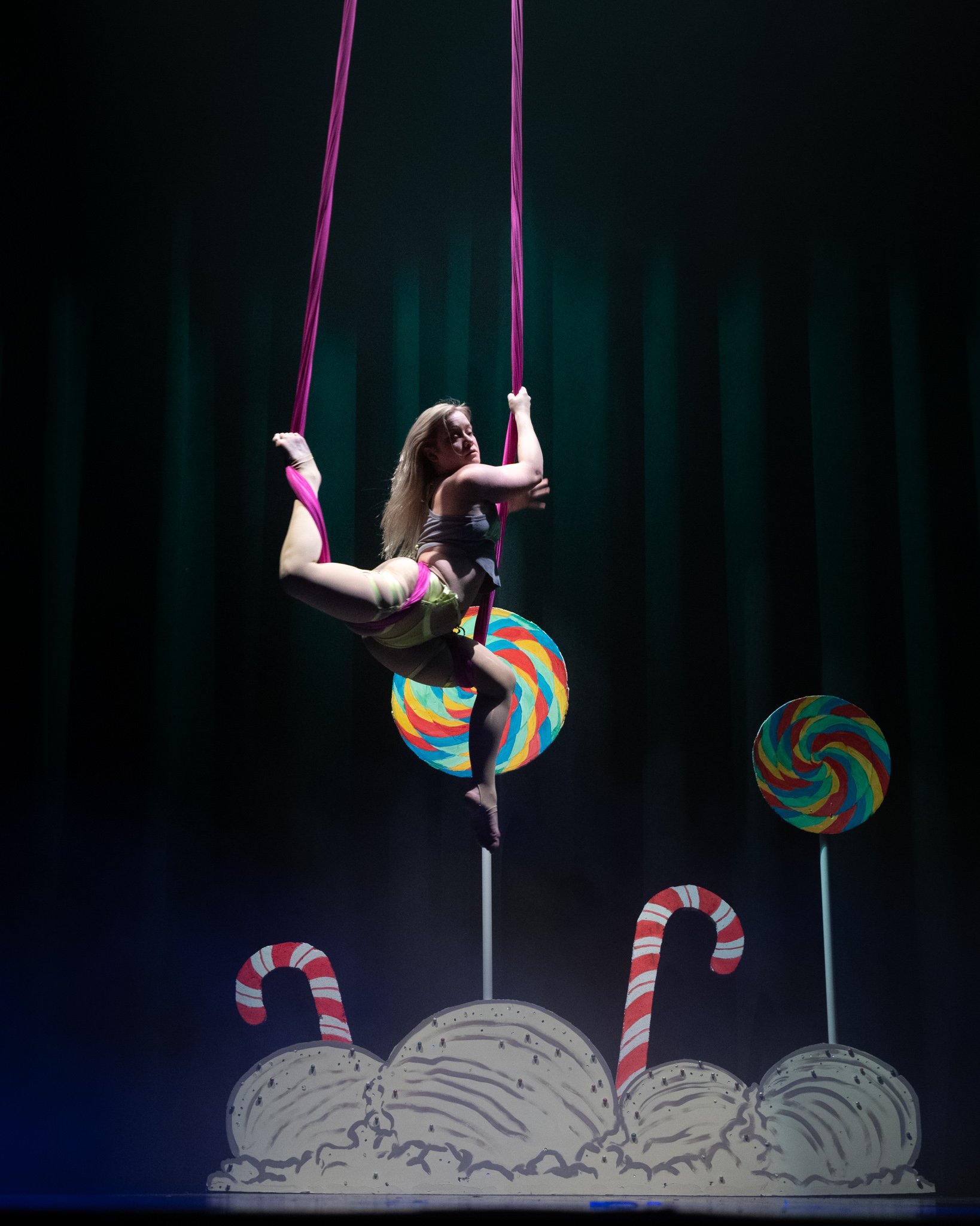 2025-Dec-NutCrackerExotic (64 of 197).jpg