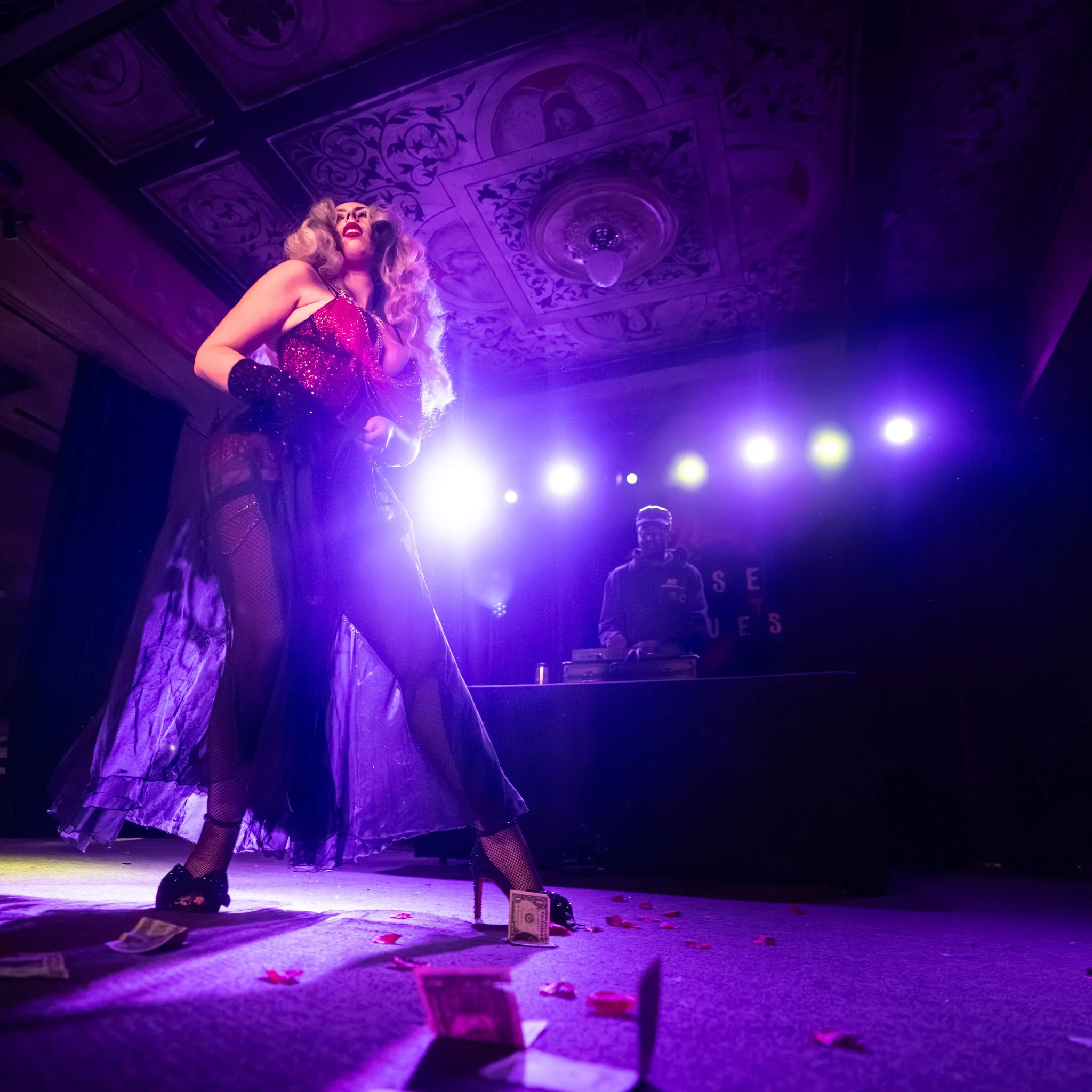 2026-Teaser-RhinestoneRodeo-ValeriaVonVoss (18 of 38).jpg