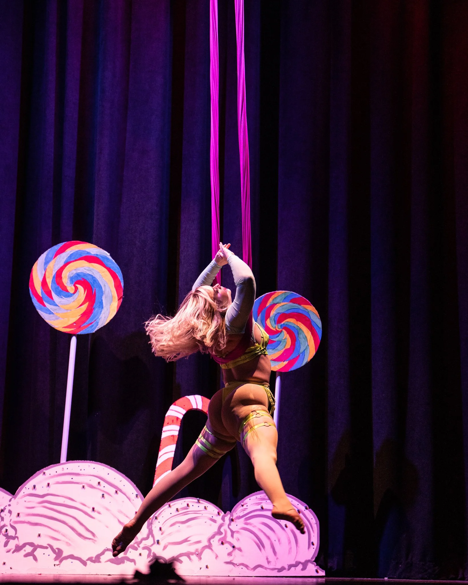 2025-Dec-NutCrackerExotic (206 of 268).jpg