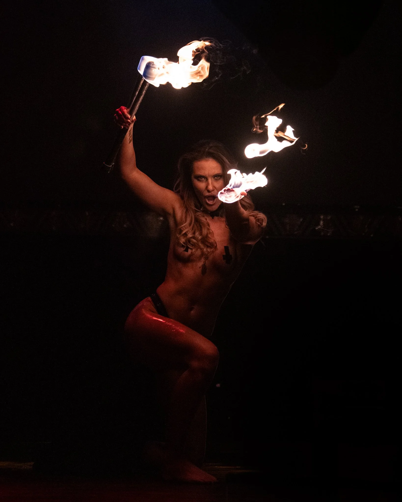 2025-Dec-FreakShowPeepShow (91 of 197).jpg