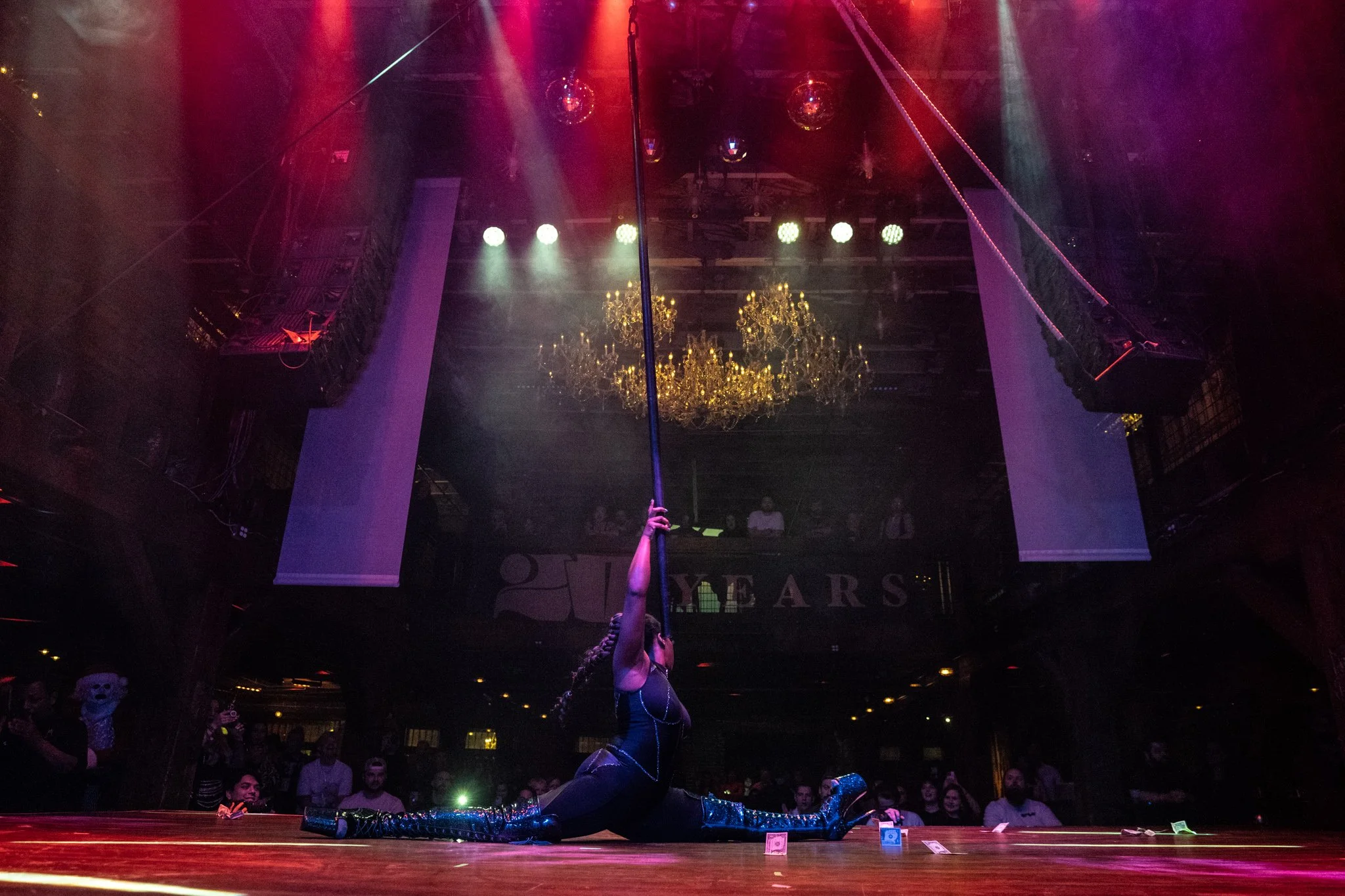 2025-Dec-FreakShowPeepShow (180 of 197).jpg