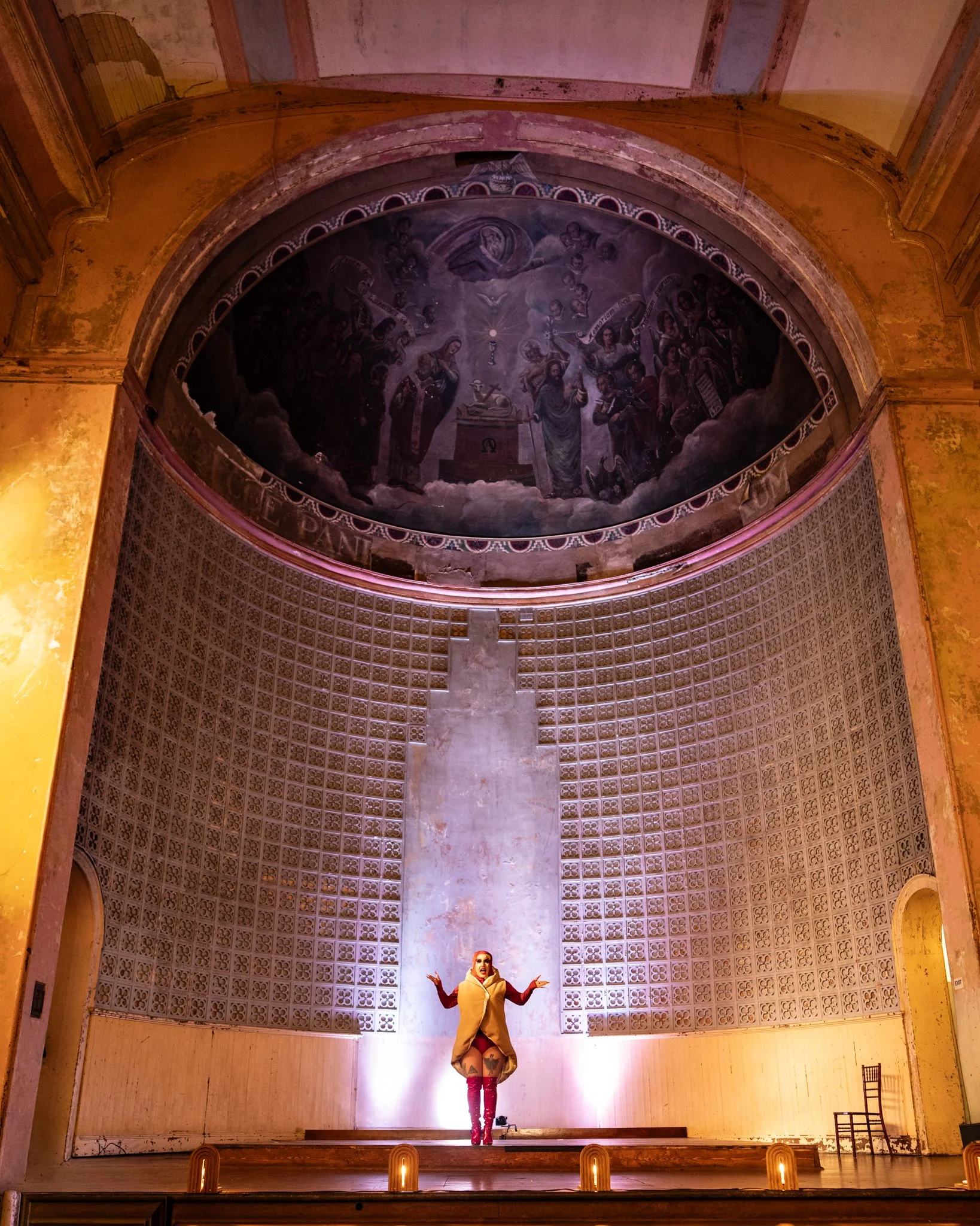 2026-Teaser-QueensTea-GreasePaintTheClown (3 of 16).jpg