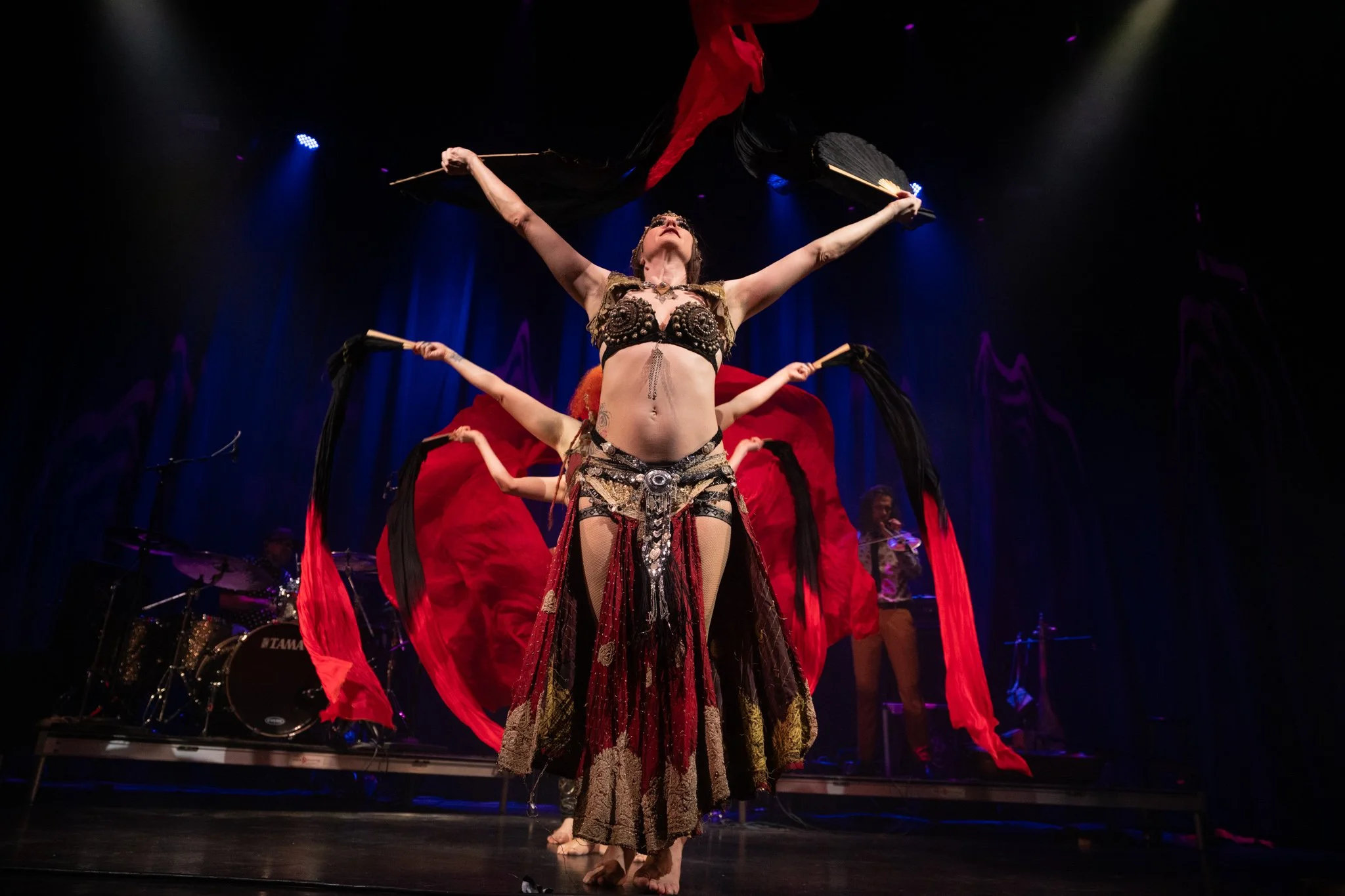 2025-Dec-BeatsAntique (124 of 136).jpg