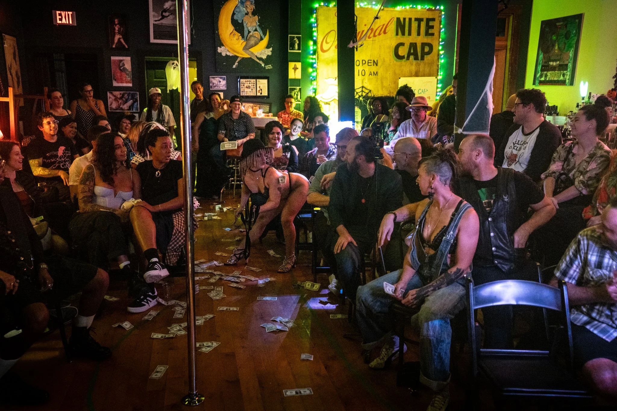 2025-Summer-SchoolOfBurlesque-Show1 (48 of 237).jpg