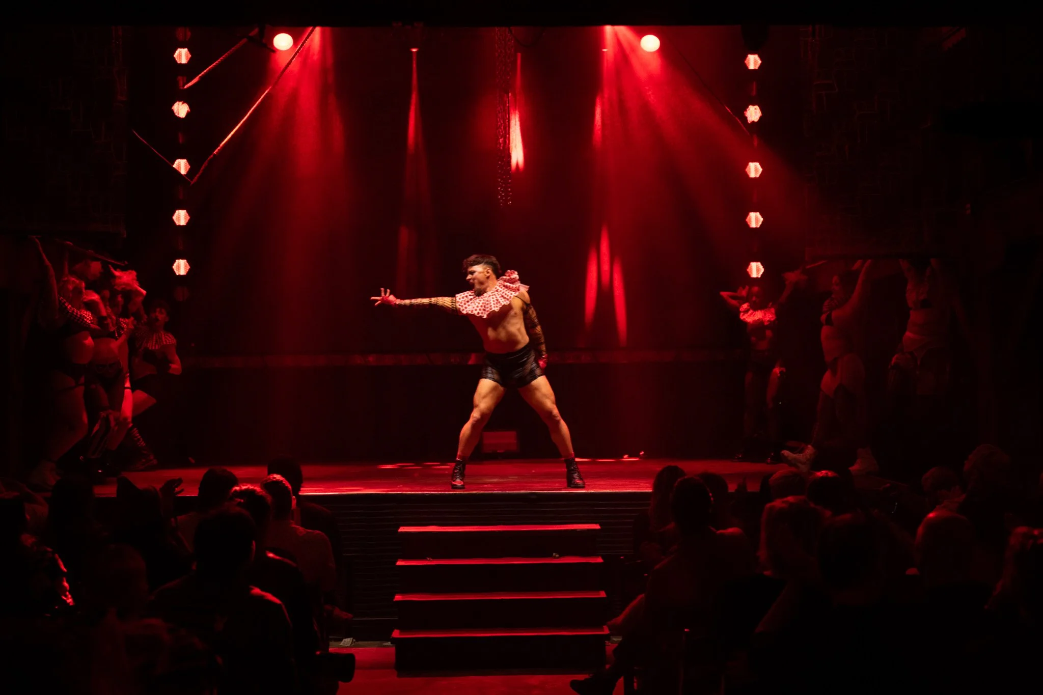 2025-Dec-FreakShowPeepShow (149 of 197).jpg