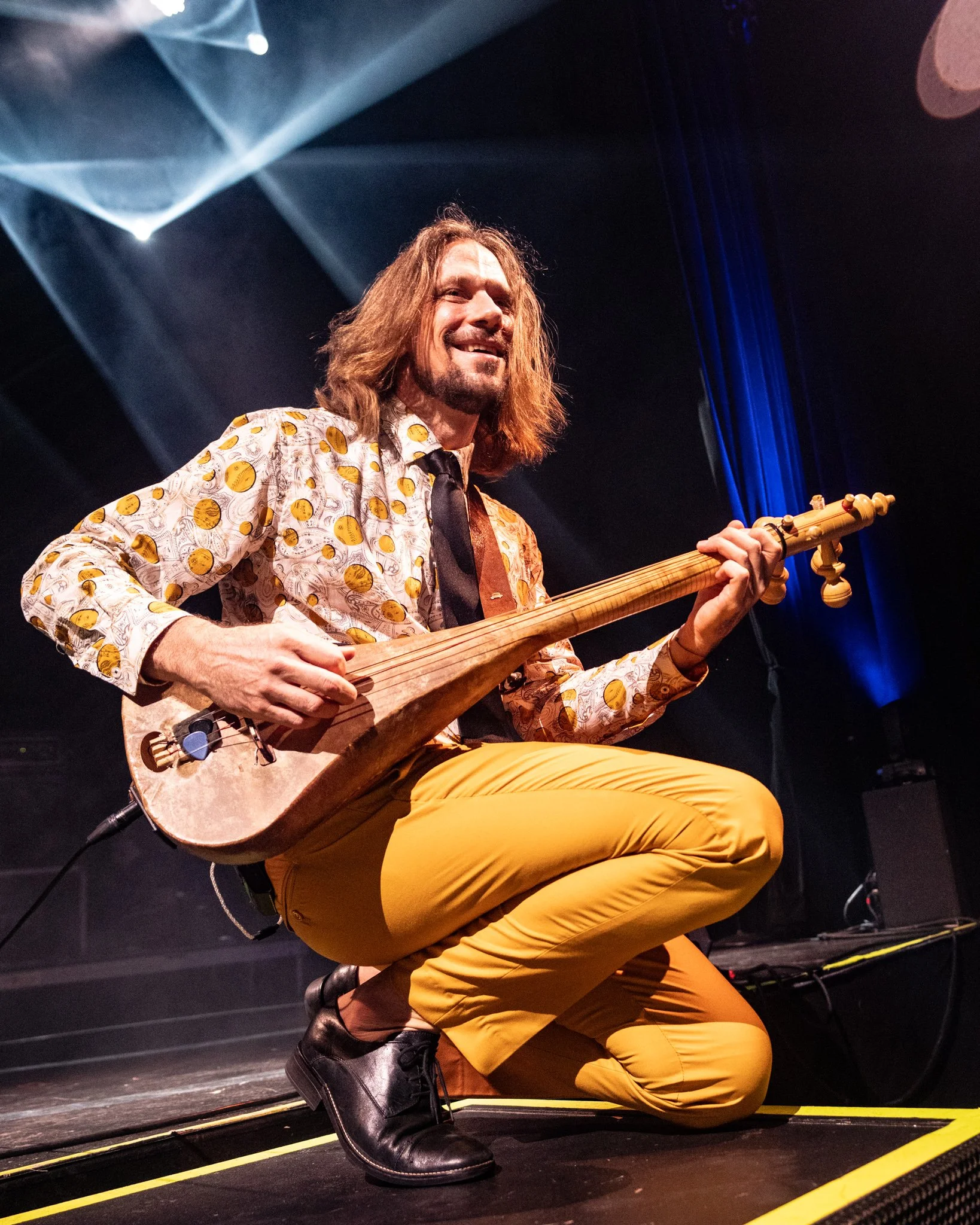 2025-Dec-BeatsAntique (106 of 136).jpg