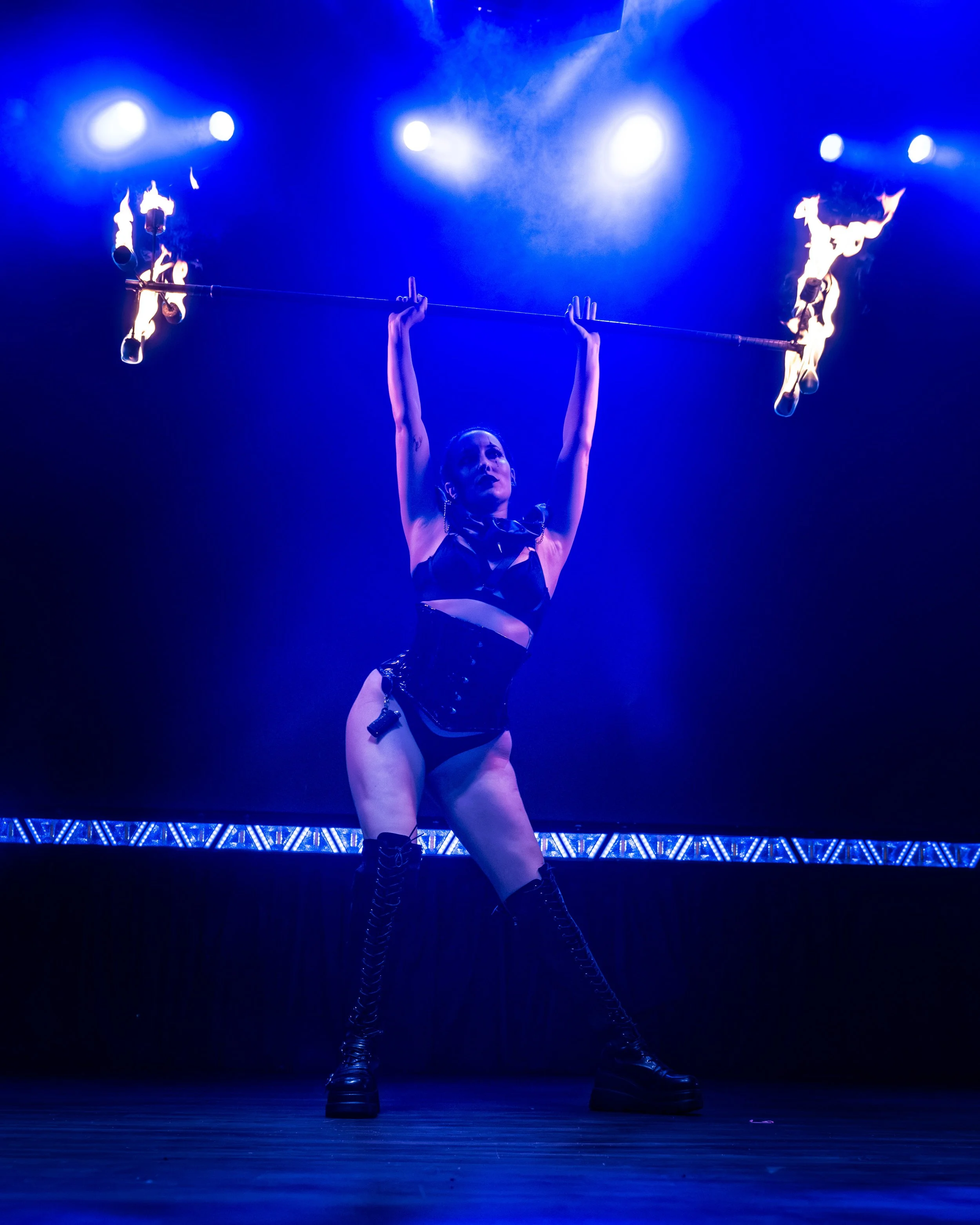 2026-Aug-FreakshowPeepShow-Practice (23 of 65).jpg