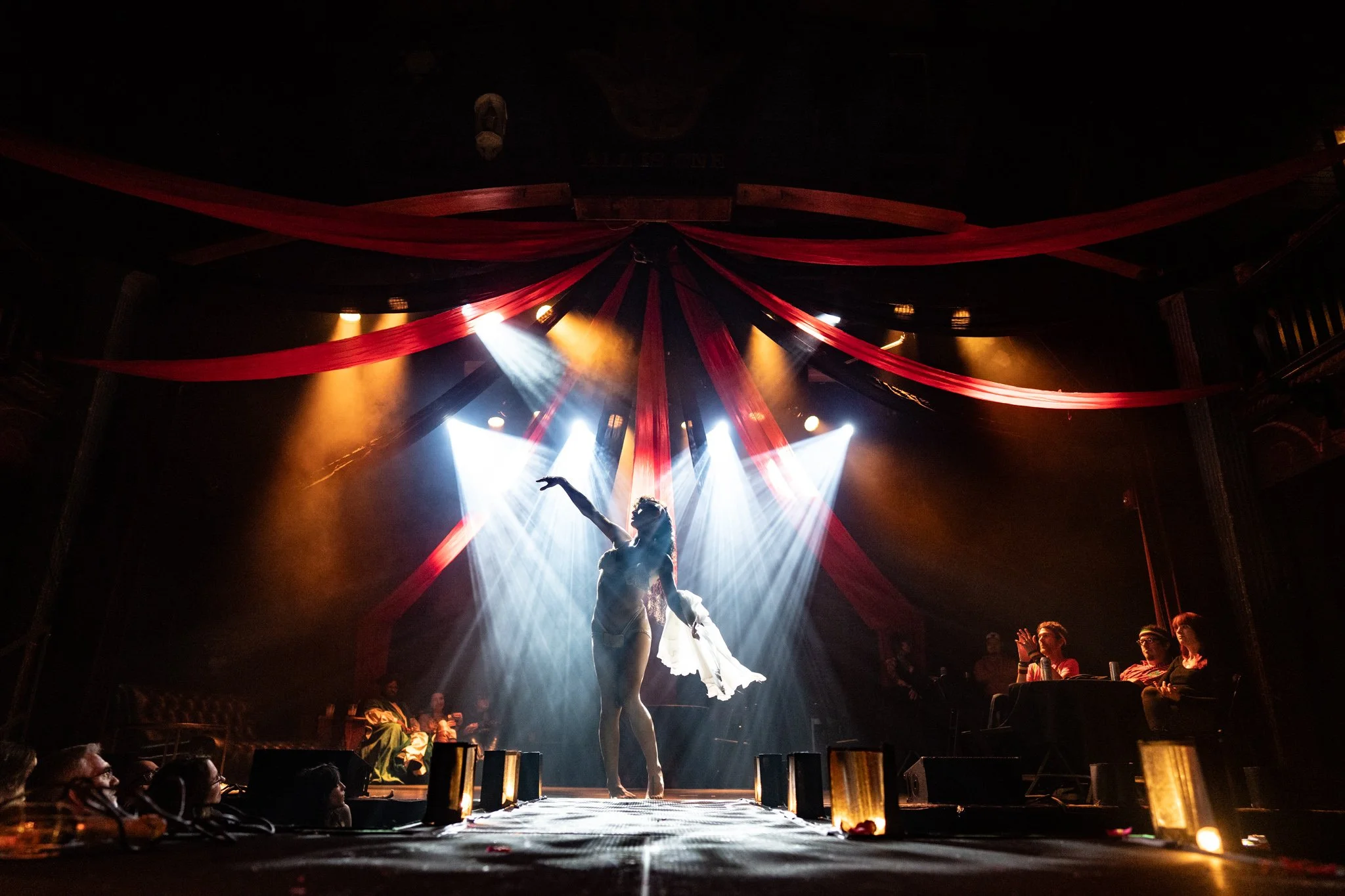 2026-Jan-NoRingCircus-Show (161 of 277).jpg