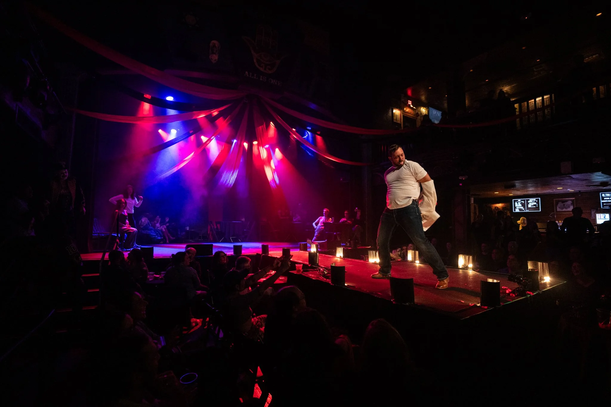 2026-Jan-NoRingCircus-Show (212 of 277).jpg