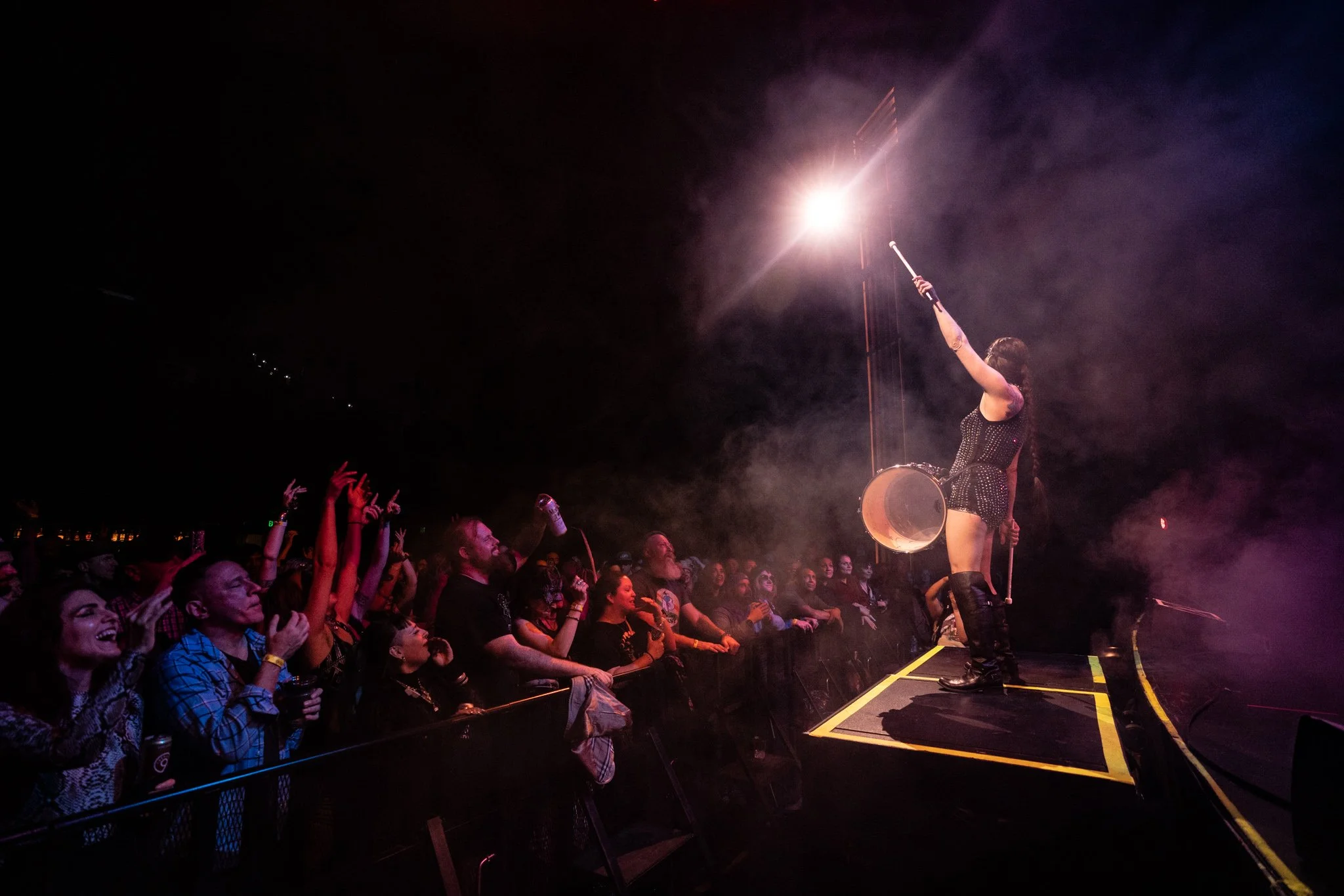 2025-Dec-BeatsAntique (99 of 136).jpg