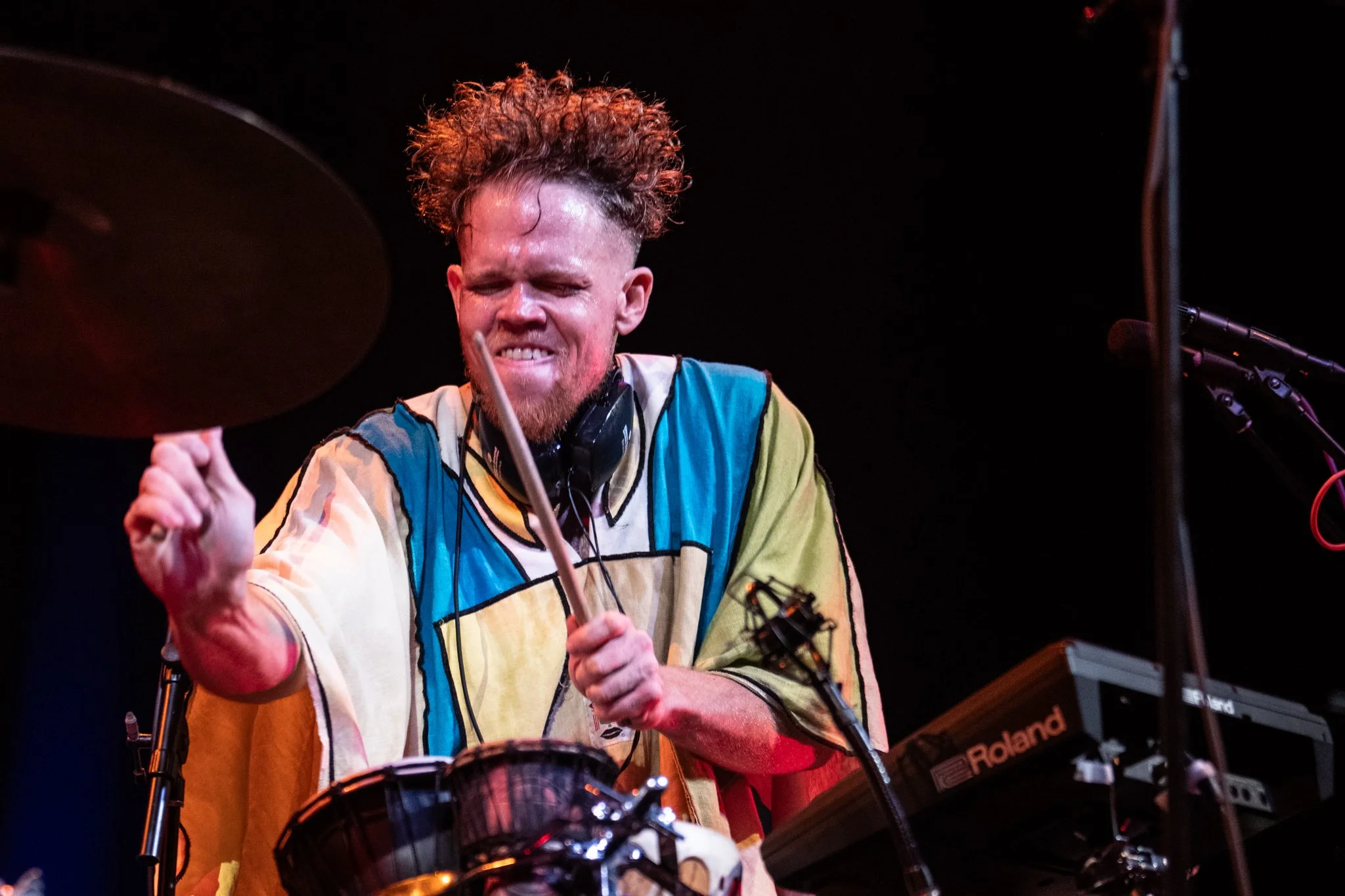 2025-Dec-BeatsAntique (47 of 136).jpg