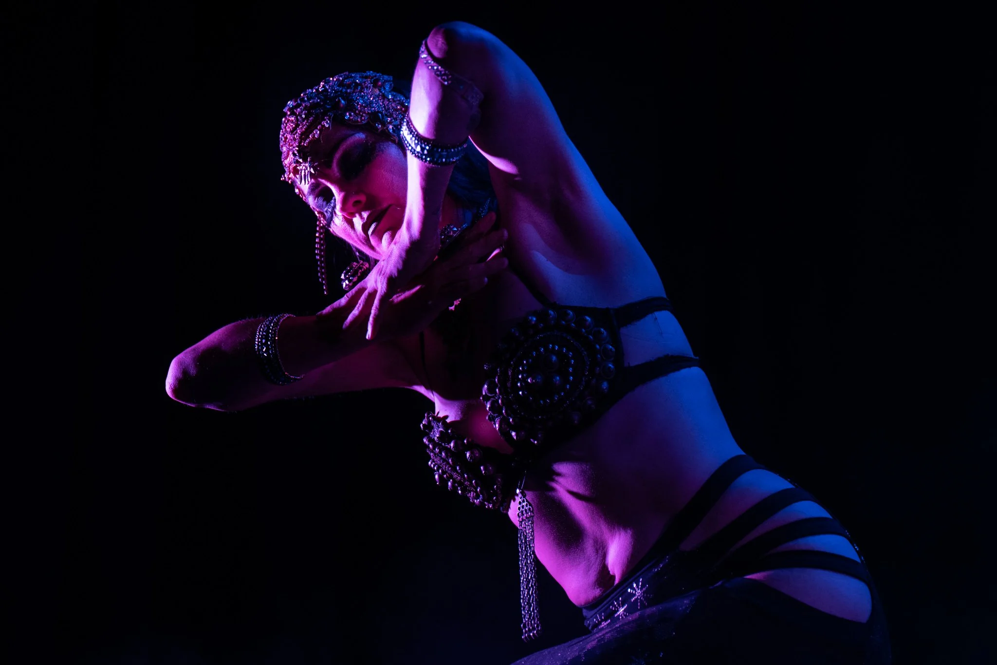 2025-Dec-BeatsAntique (114 of 136).jpg