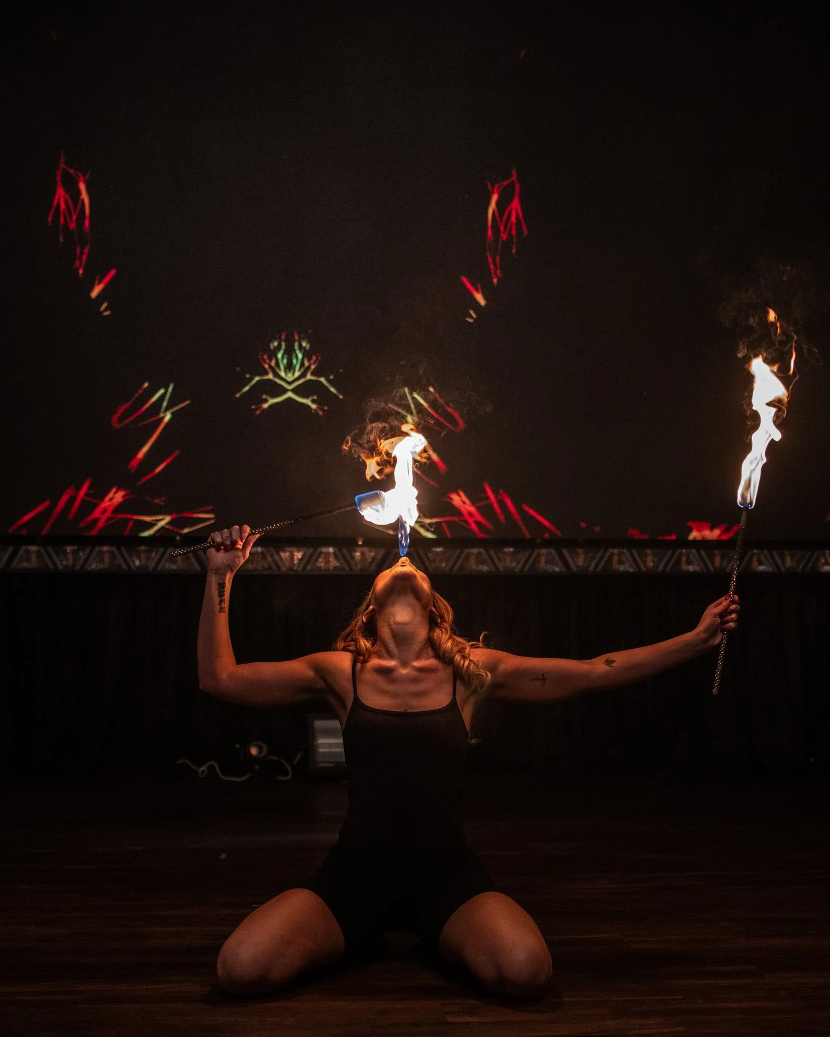 2025-Dec-FreakShowPeepShow (12 of 197).jpg