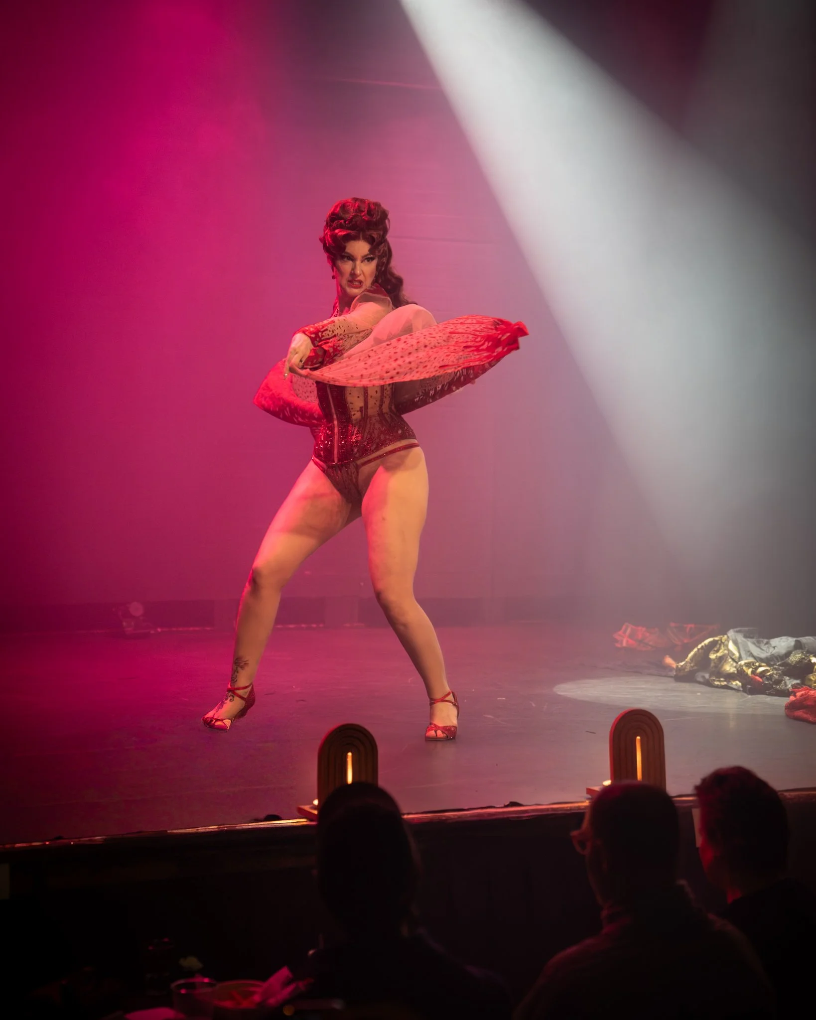 2026-Teaser-Spooky-EdieEdison (9 of 28).jpg