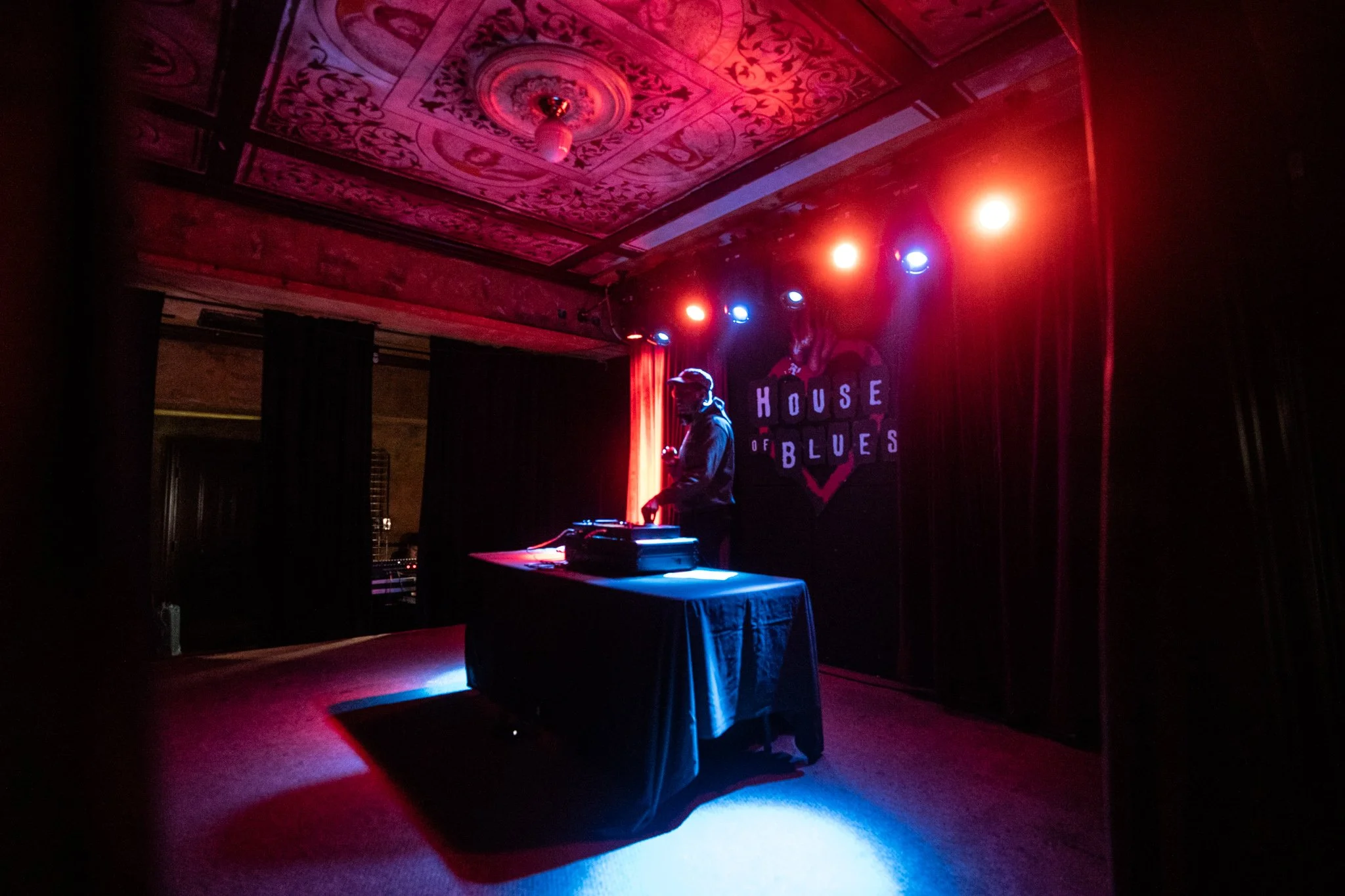 2026-Teaser-RhinestoneRodeo-ValeriaVonVoss (2 of 38).jpg