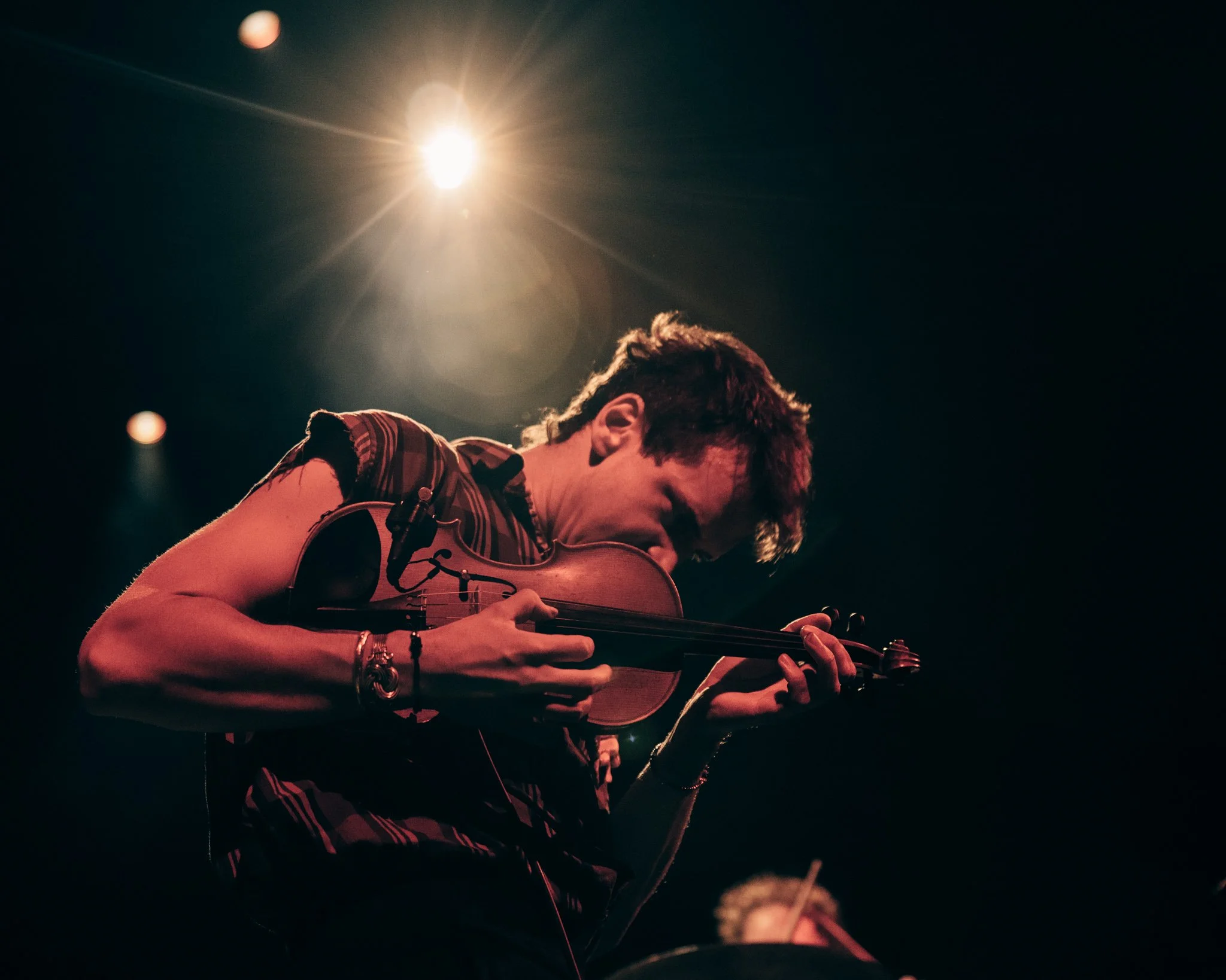 2025-Dec-BeatsAntique (39 of 136).jpg