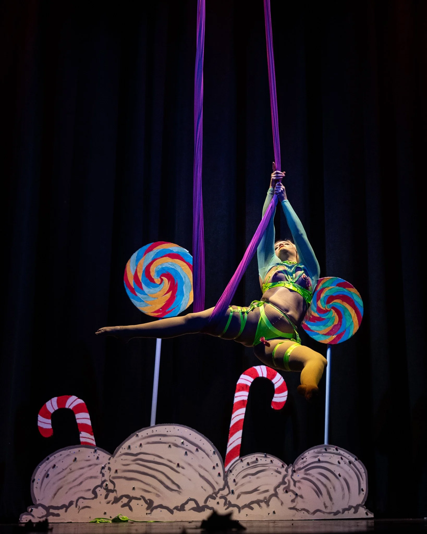 2025-Dec-NutCrackerExotic (216 of 268).jpg