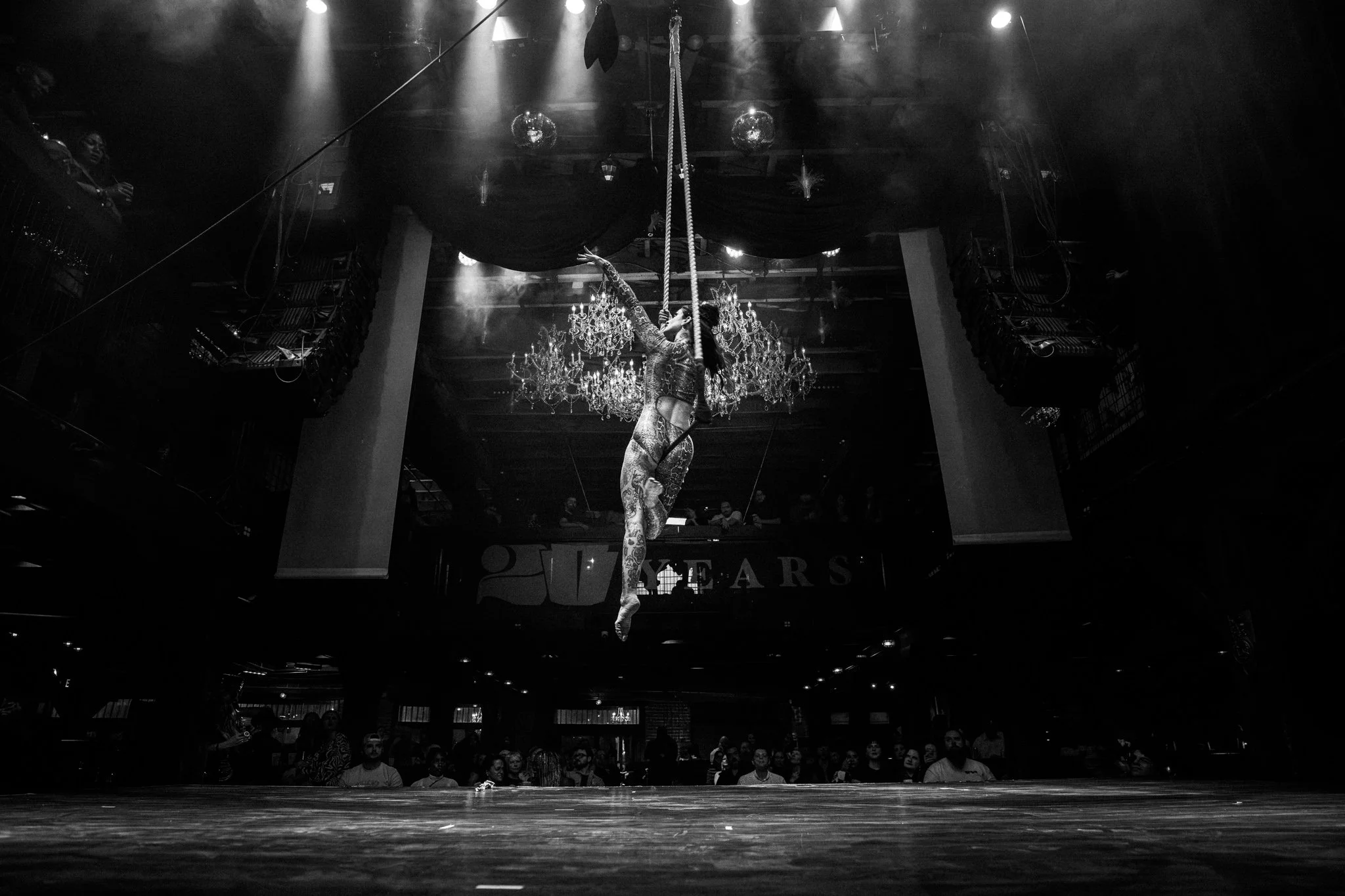 2025-Dec-FreakShowPeepShow (47 of 197).jpg