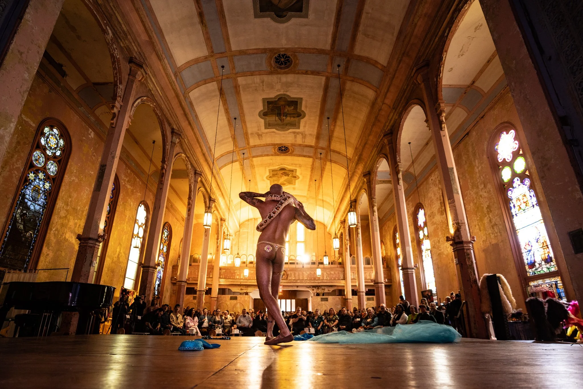 2026-Teaser-QueensTea-DarlingToby (17 of 17).jpg