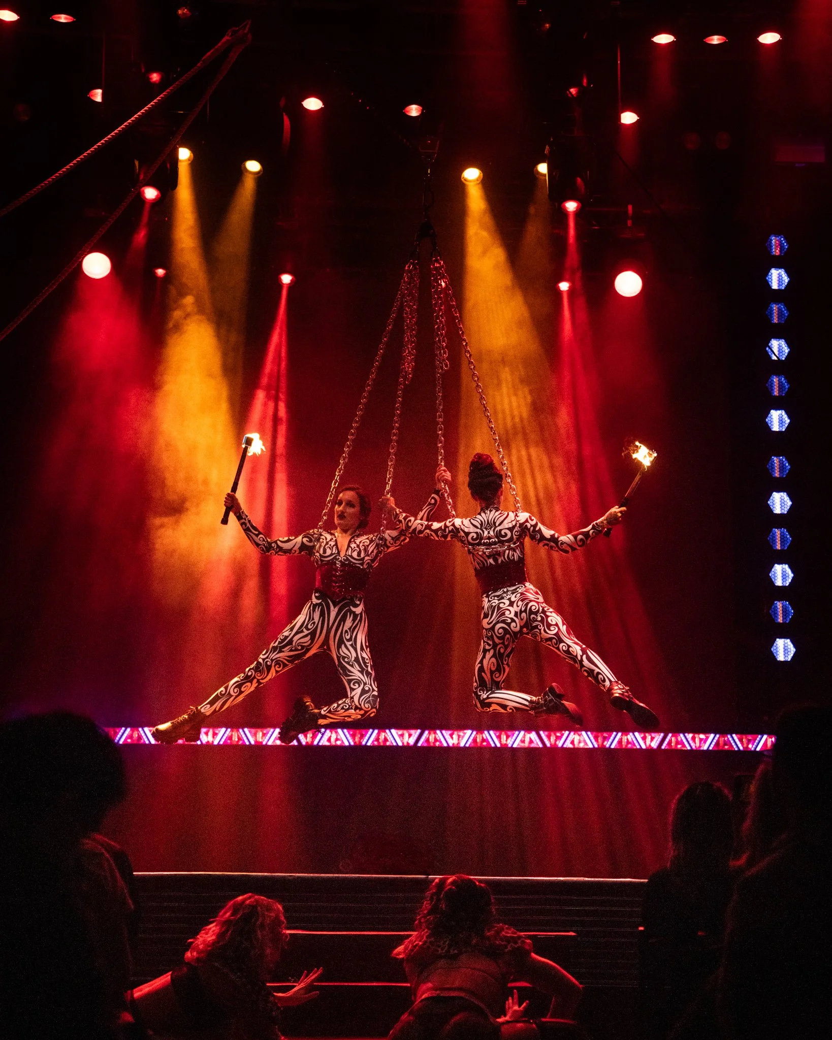 2025-Dec-FreakShowPeepShow (155 of 197).jpg