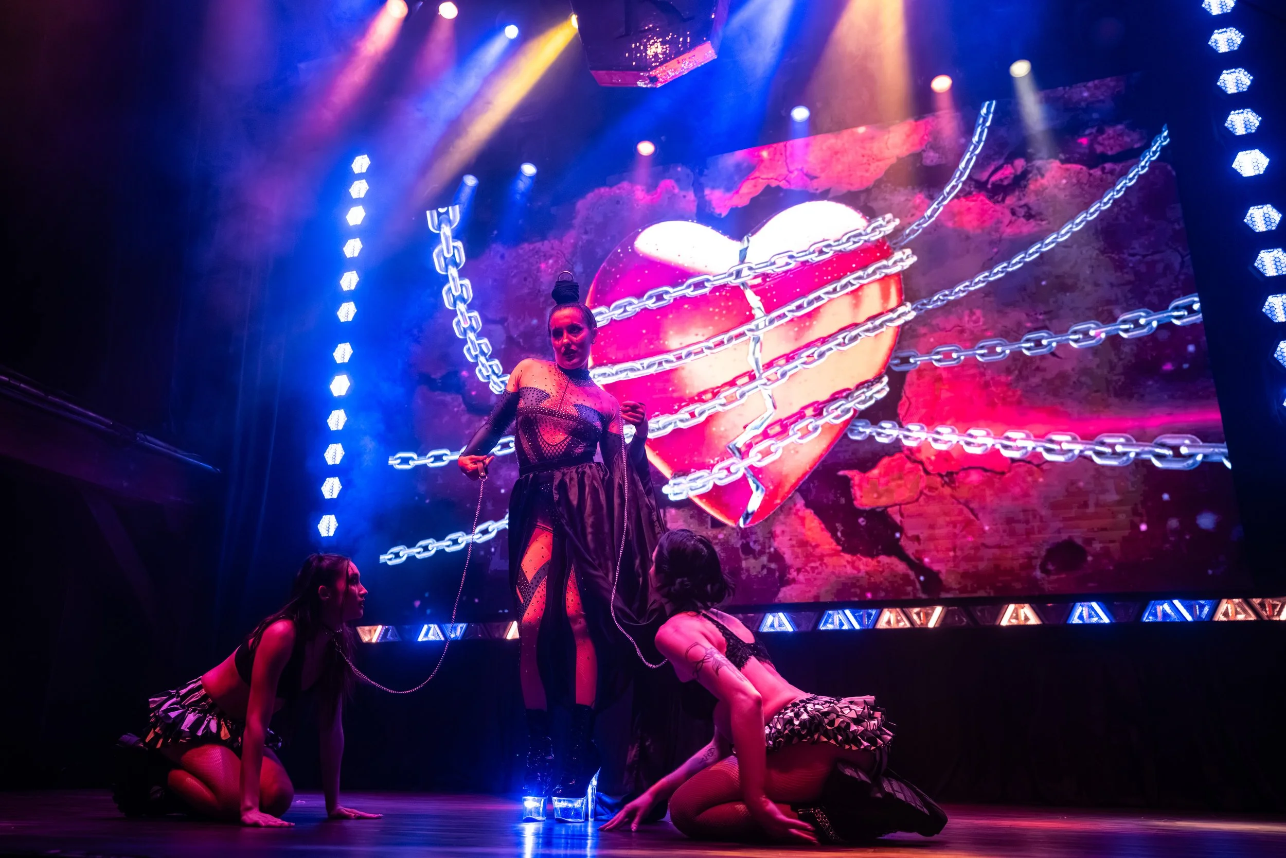 2026-Aug-FreakshowPeepShow-Show (55 of 136).jpg