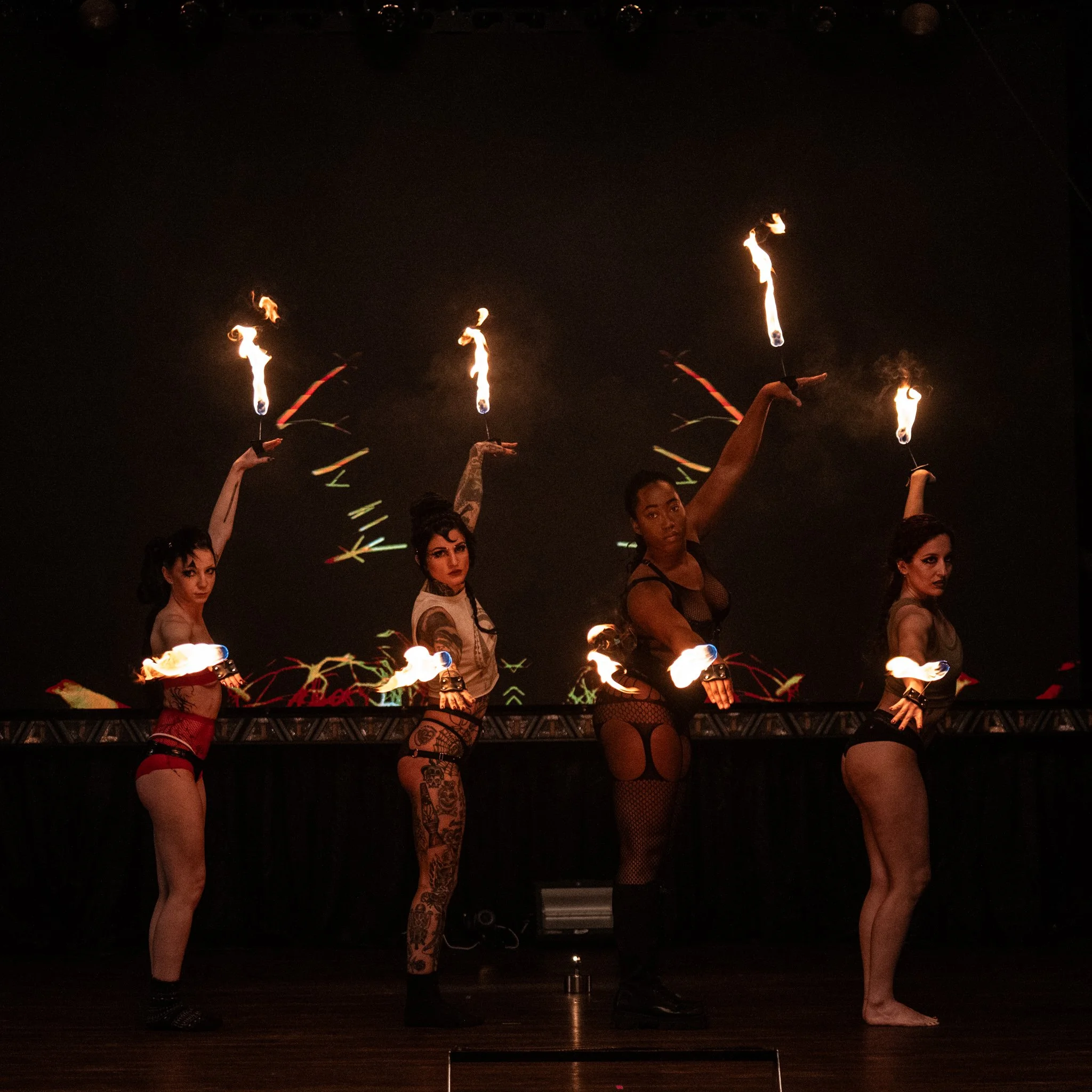 2025-Dec-FreakShowPeepShow (6 of 197).jpg