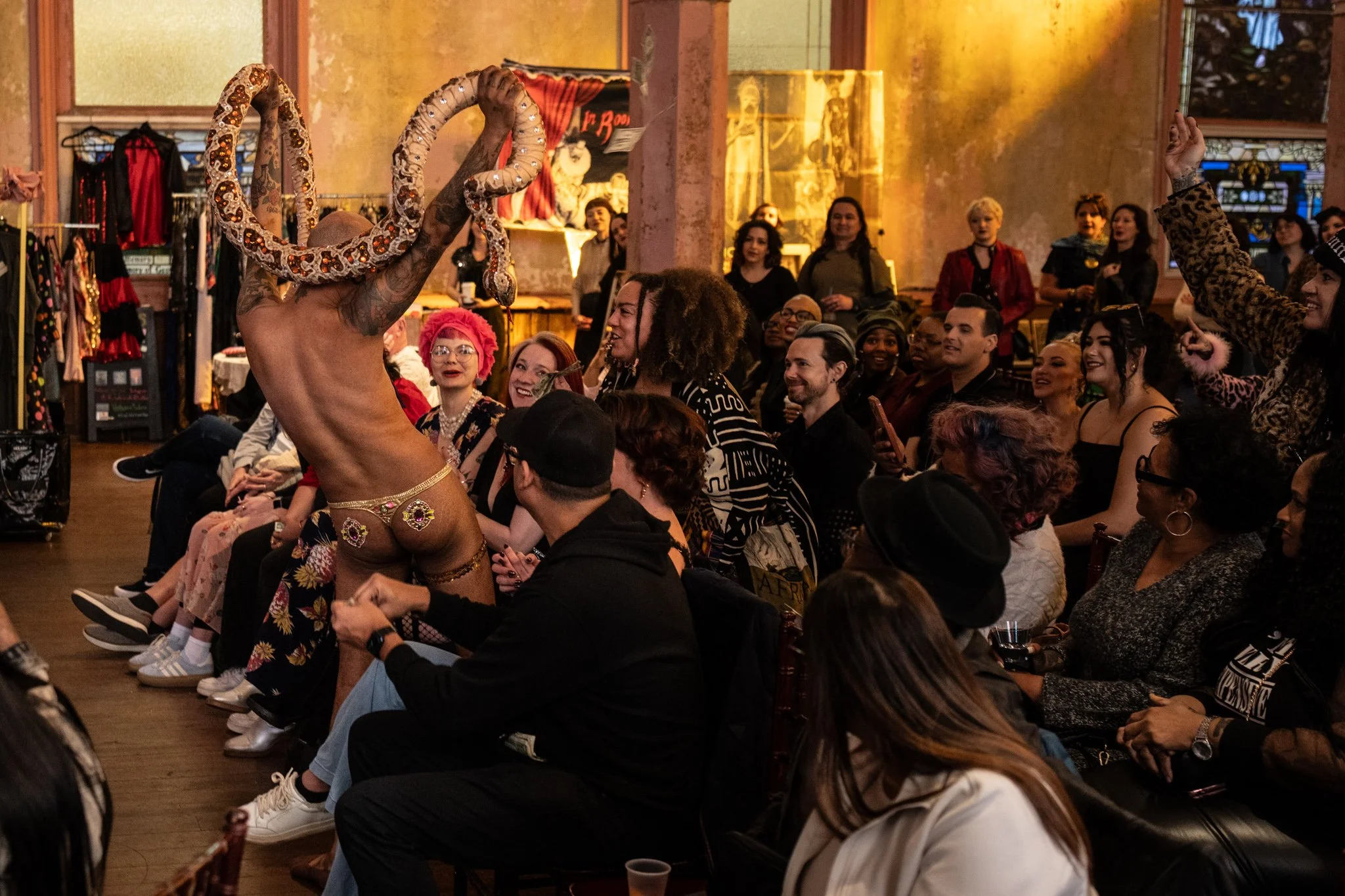 2026-Teaser-QueensTea-DarlingToby (10 of 17).jpg